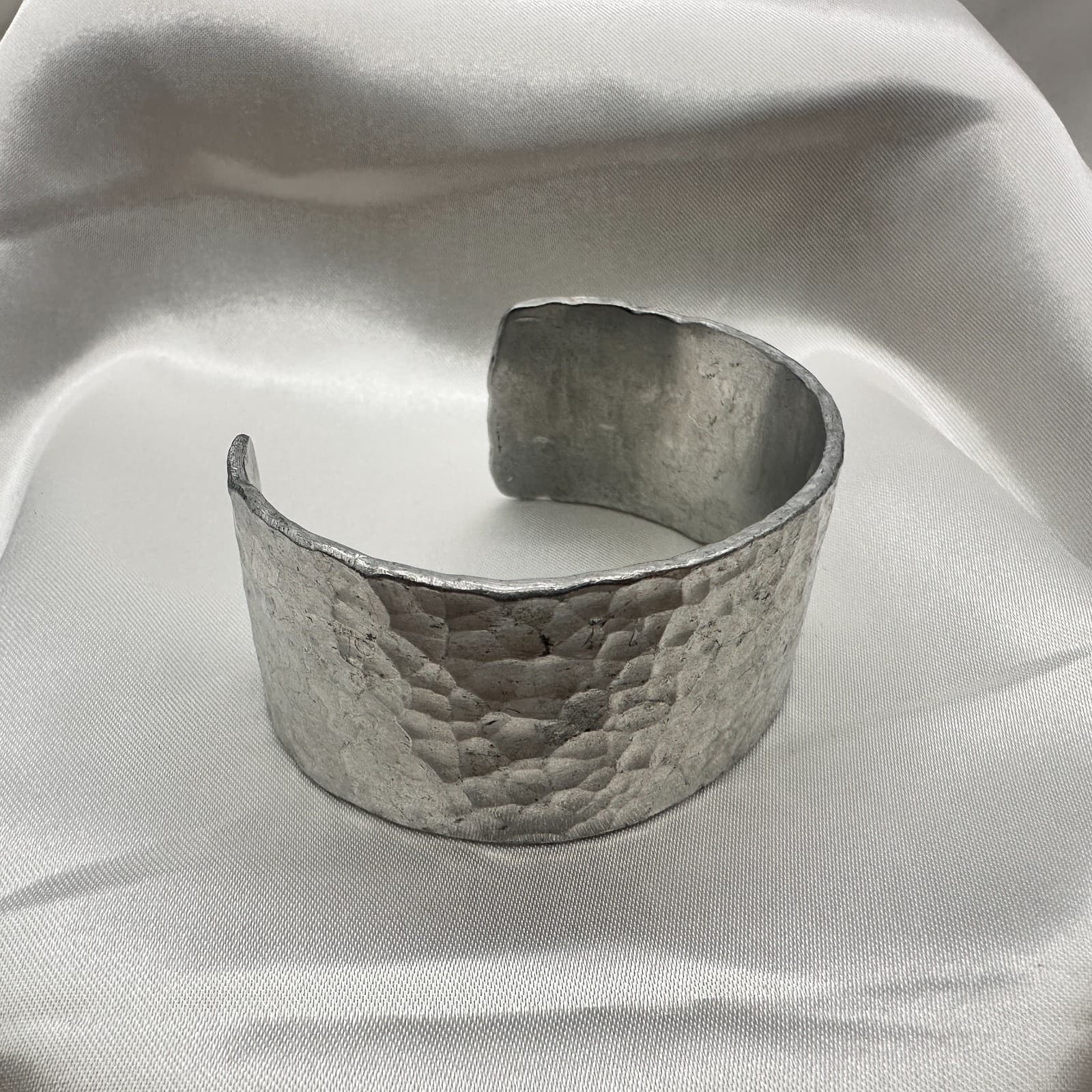 Vintage 80s Silver Tone Hammered Cuff Bangle Wide Textured Bracelet Jewelry - Image 1