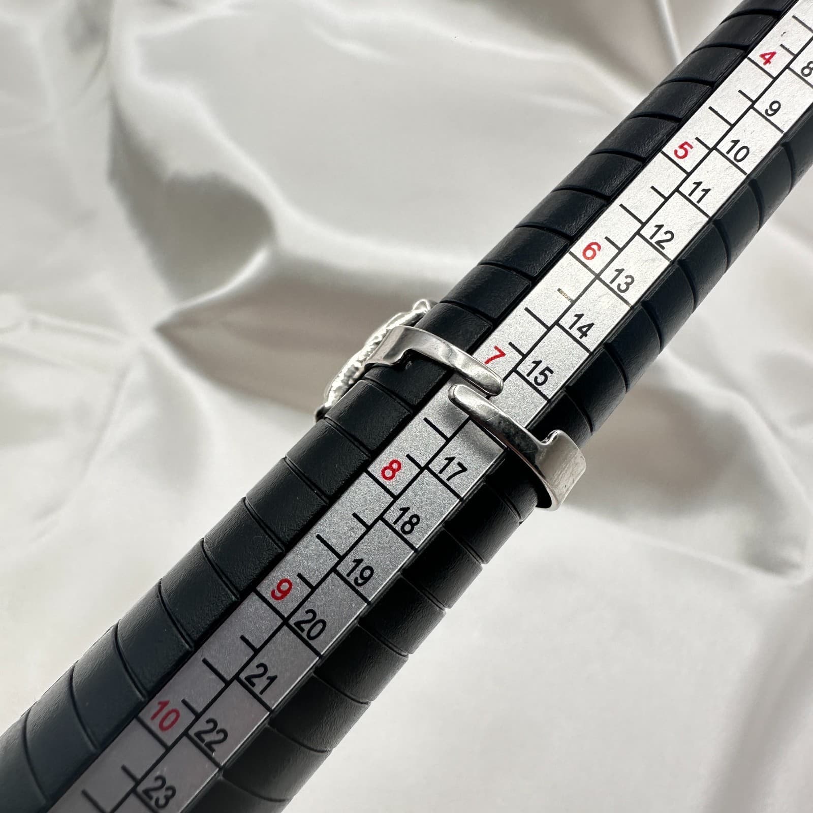 Vintage Y2K Silver Tone Basket Weave Rhinestone Ring Women's Classic Jewelry - Thumbnail 9