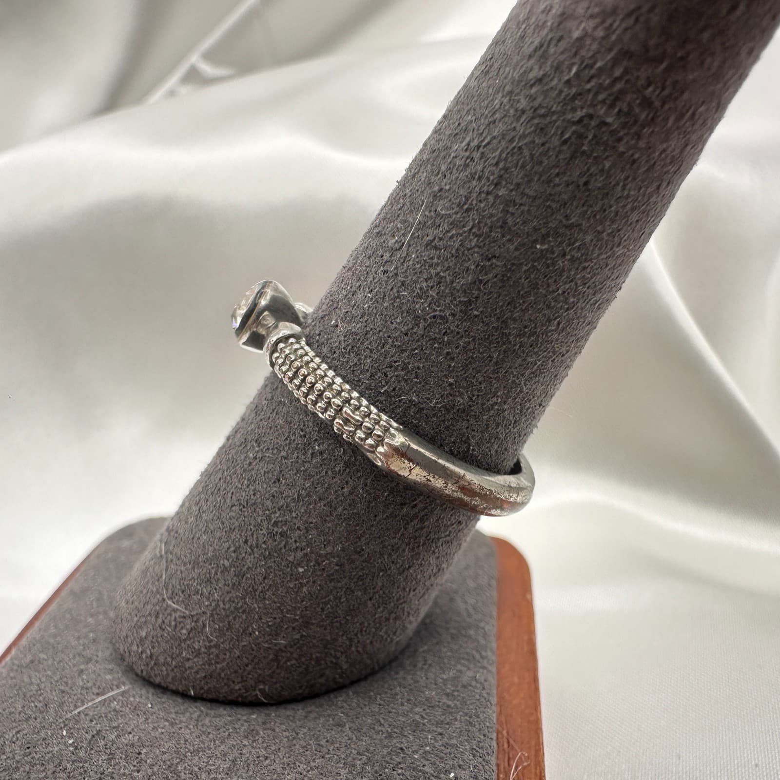 Vintage Y2K Silver Tone Clear Rhinestone Ring Women's Classic Fashion Jewelry - Thumbnail 5