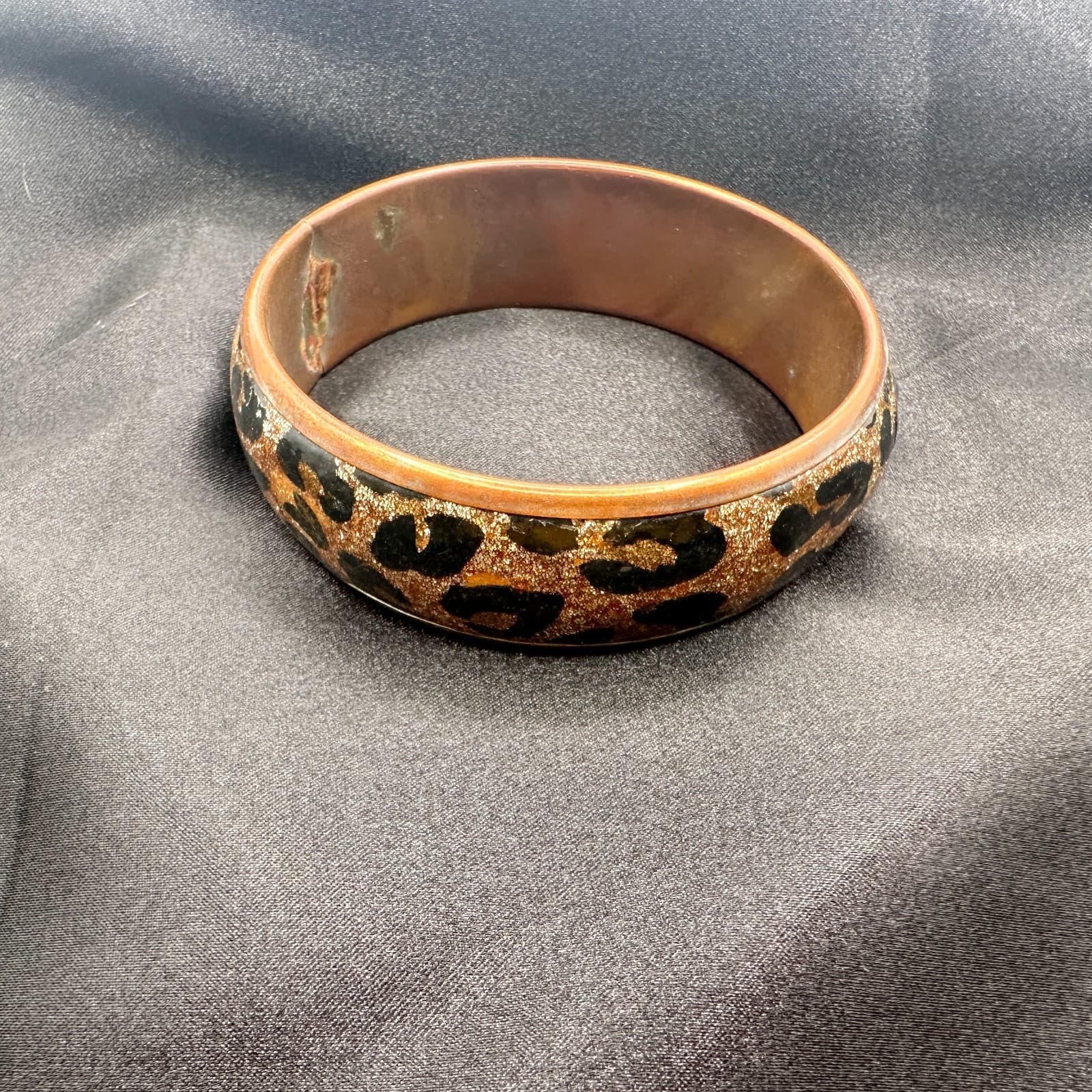 Vintage 80s Leopard Bangle Wide Cheetah Animal Print Sparkle Bracelet Jewelry - Thumbnail 9
