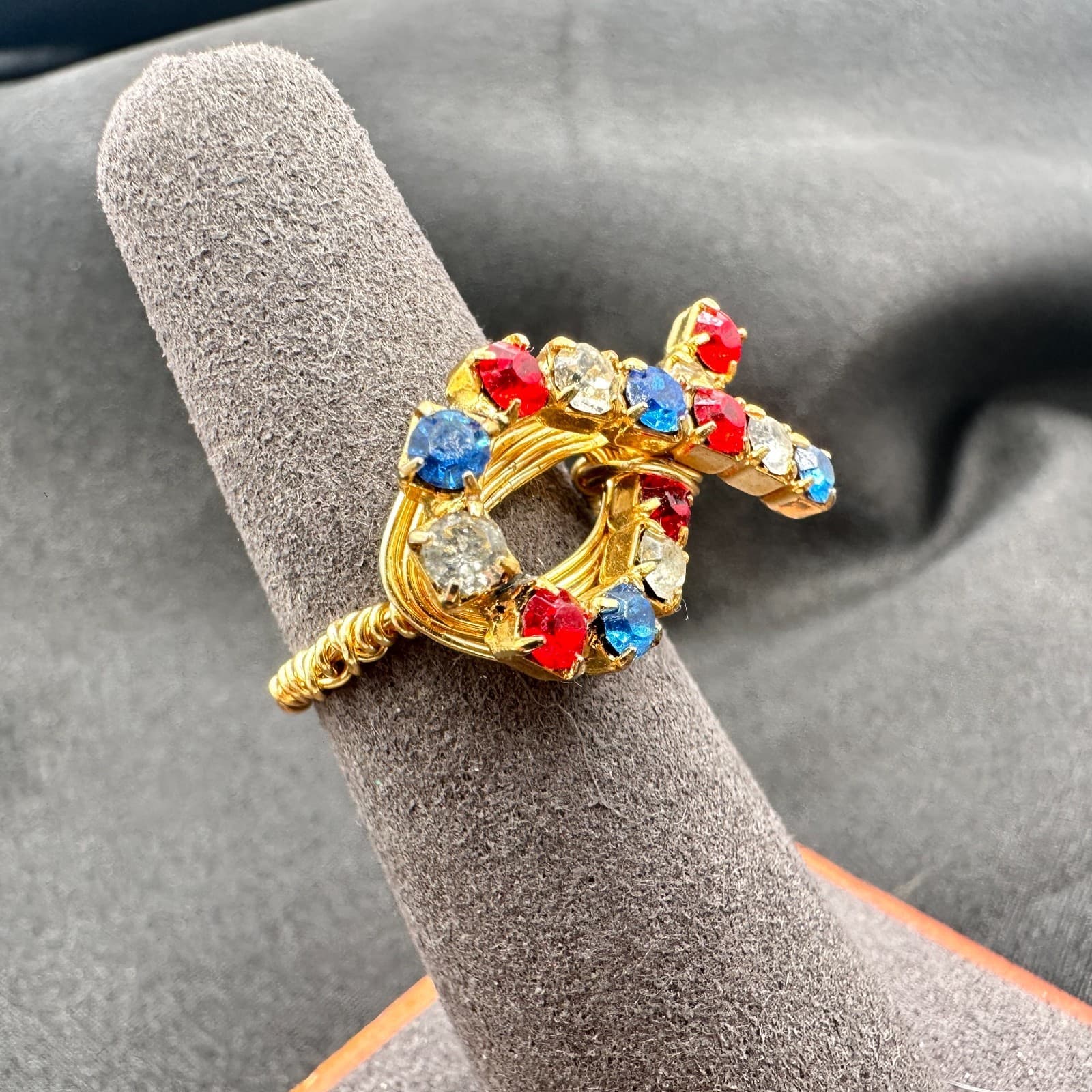 VTG Y2K Gold Tone Rhinestones Statement Bow Ring Women's Classic Fashion Jewelry - Thumbnail 7