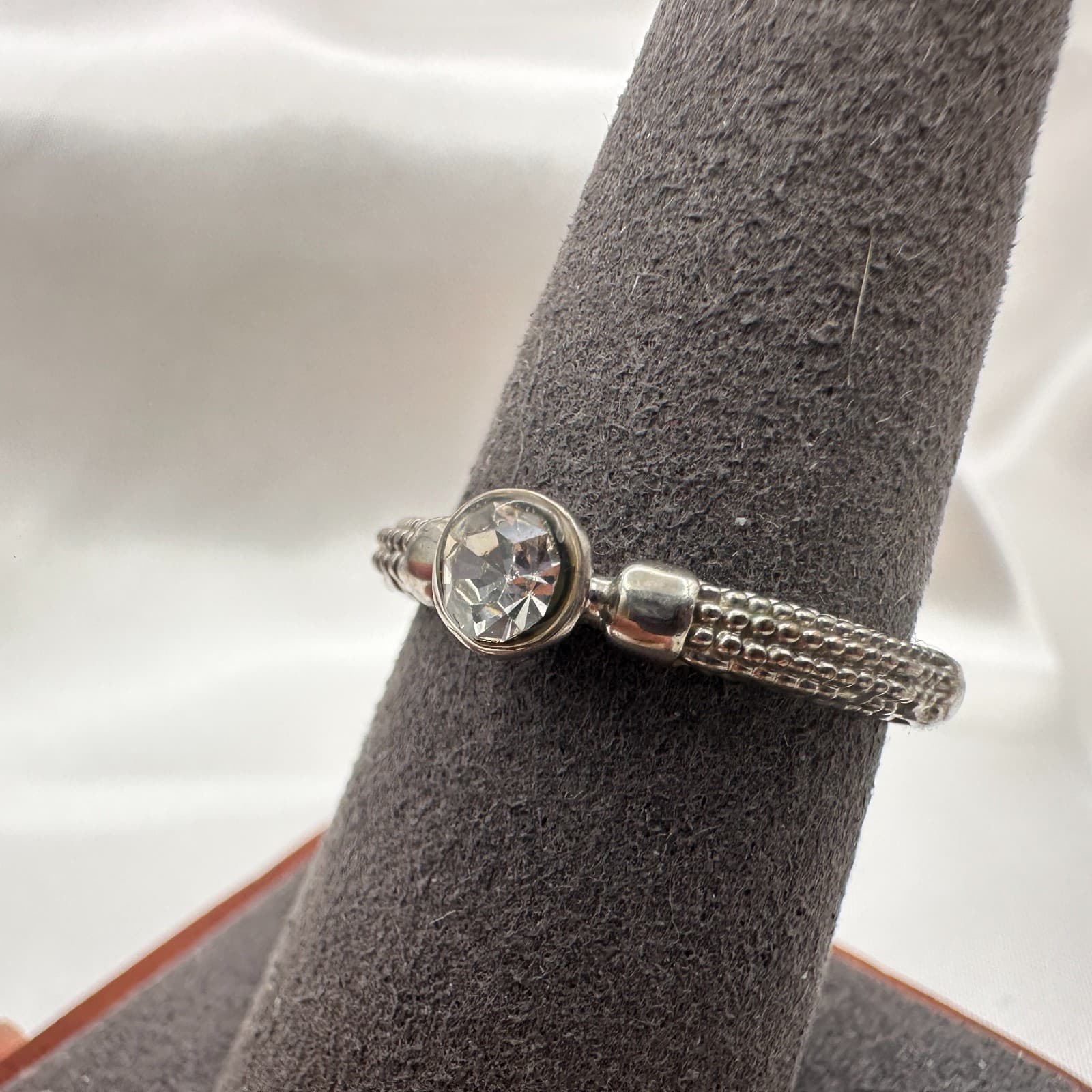 Vintage Y2K Silver Tone Clear Rhinestone Ring Women's Classic Fashion Jewelry - Thumbnail 4