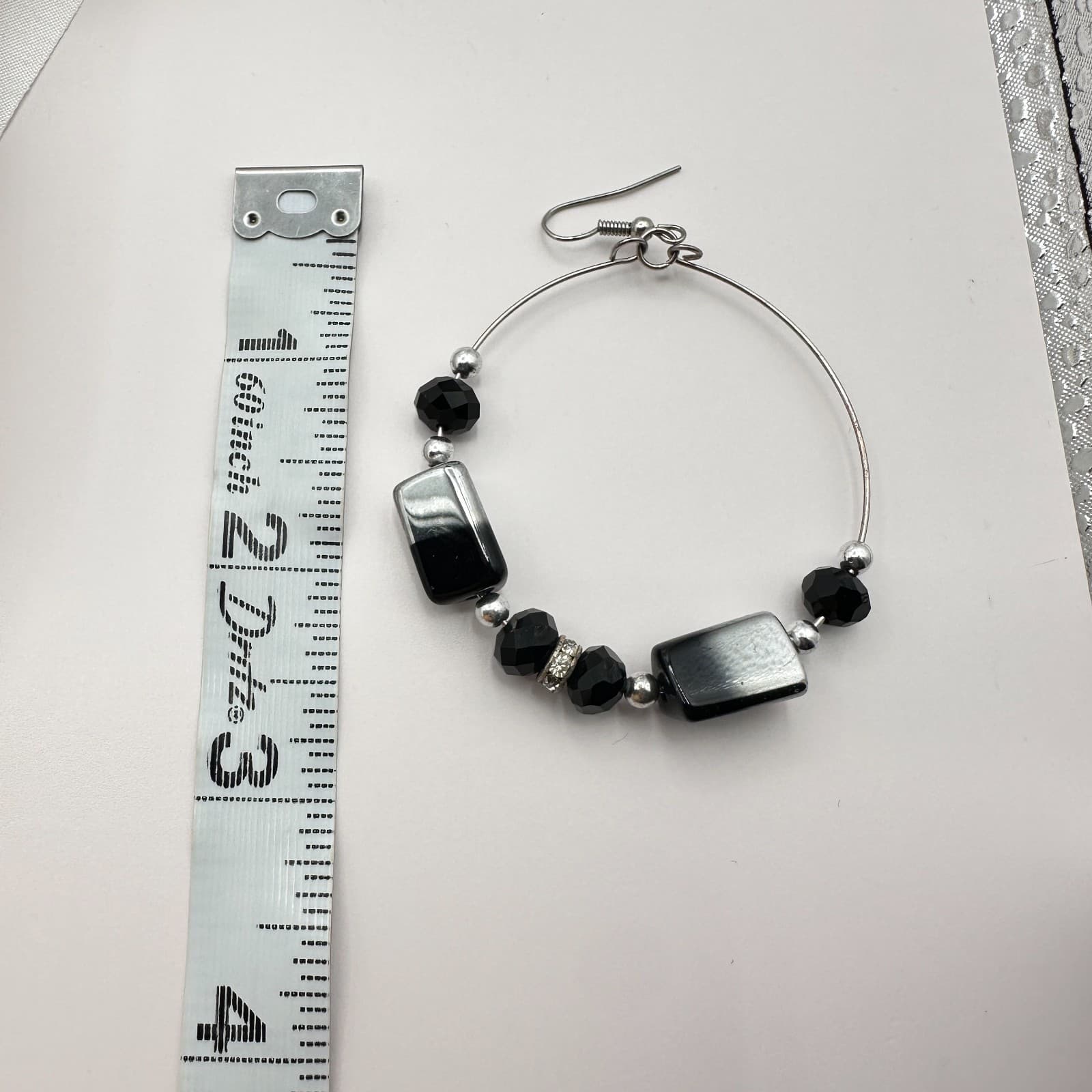 Vintage 80s Silver Tone Large Hoop Earrings Black Agate Glass Beaded Jewelry - Thumbnail 9