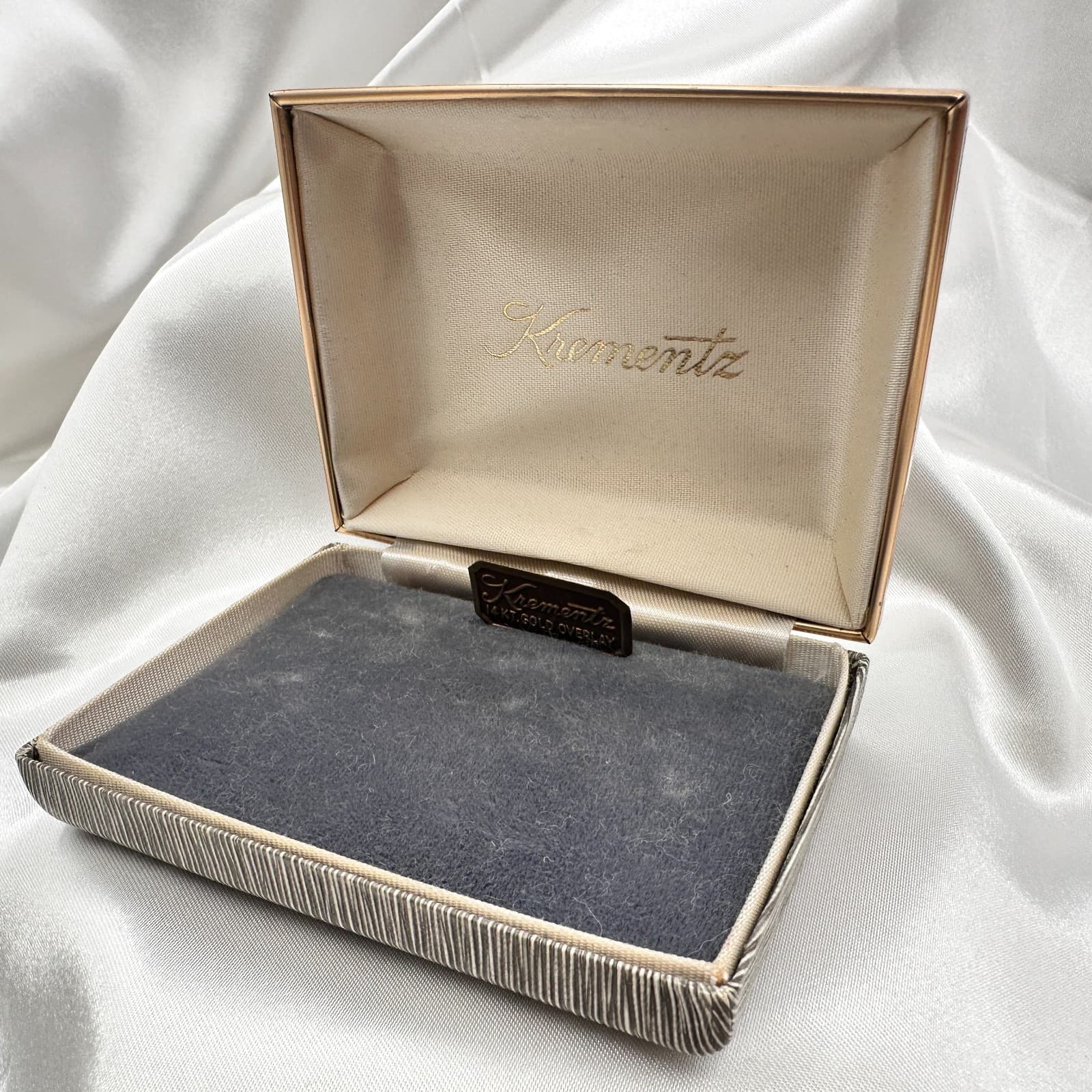 Vintage 80s Krementz Grey Textured Silk Presentation Box Gold Tone Trim Jewelry - Thumbnail 4