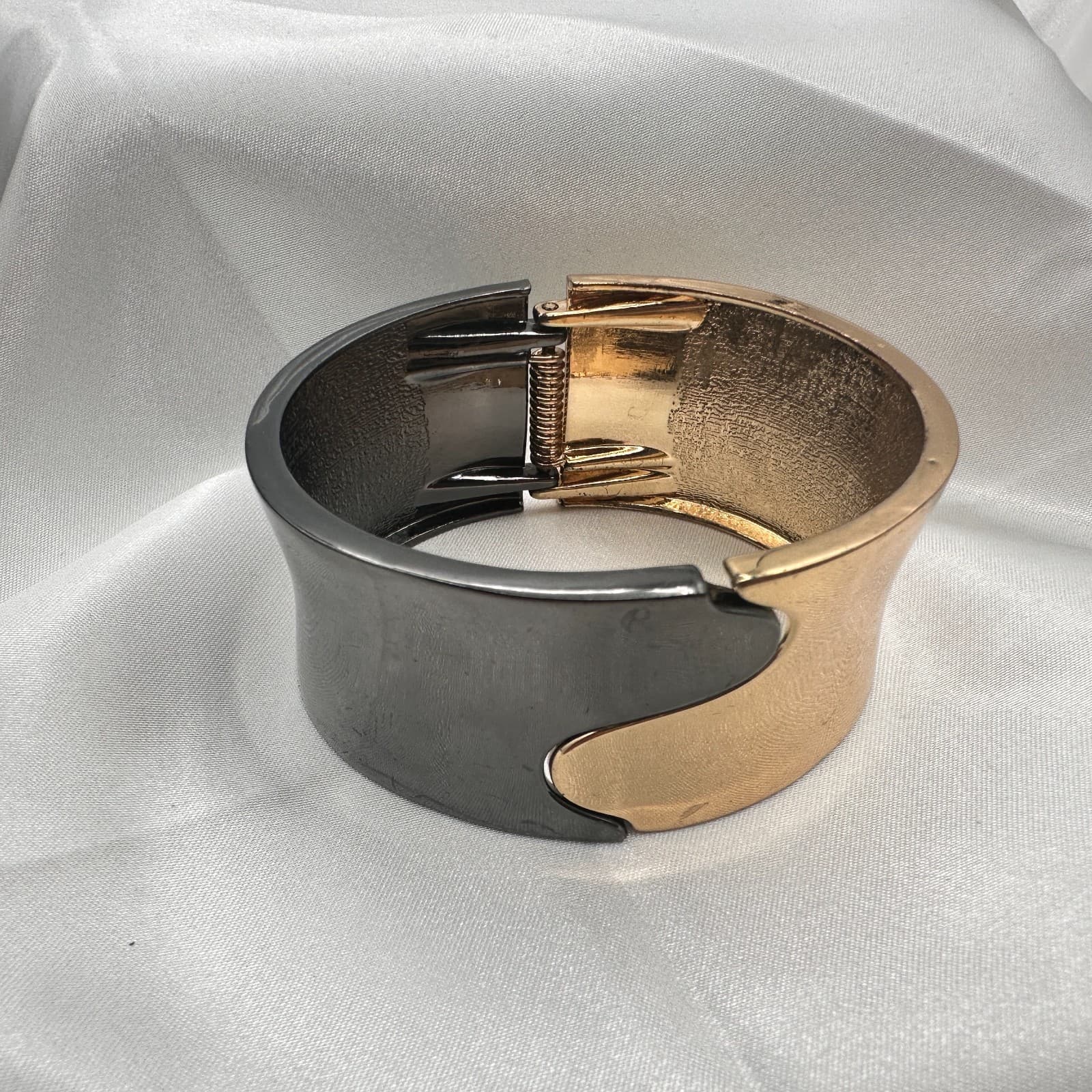 Vintage 90s Two Tone Cuff Bracelet Modernist Classic Fashion Women's Jewelry - Image 1