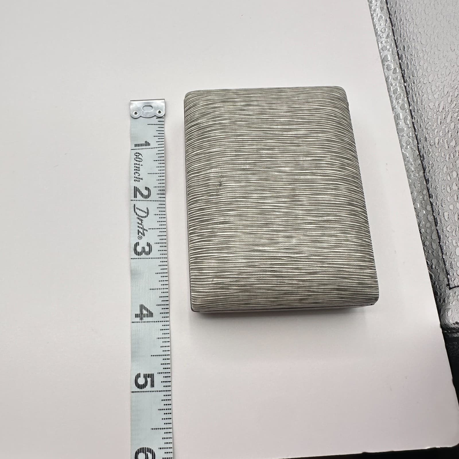 Vintage 80s Krementz Grey Textured Silk Presentation Box Gold Tone Trim Jewelry - Thumbnail 7