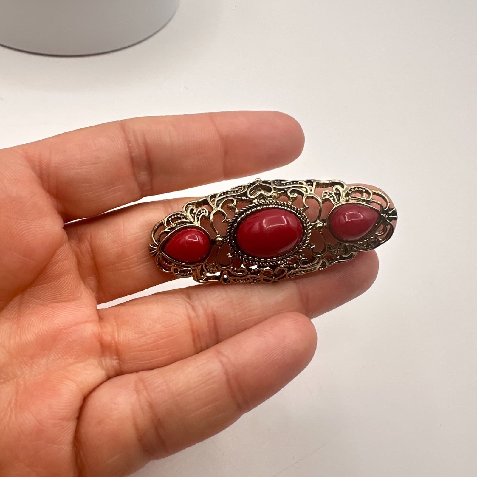 Vintage Y2K Gold Tone Filigree Red Stone Ring Statement Women's Classic Jewelry - Thumbnail 6