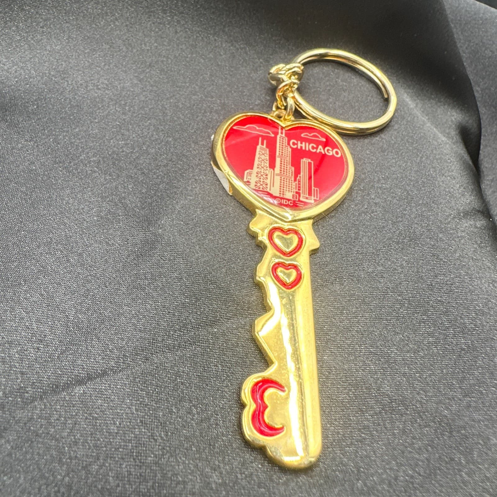 Vintage Y2K Chicago Gold Tone Red Enamel Heart Key Keychain Classic Jewelry - Thumbnail 7