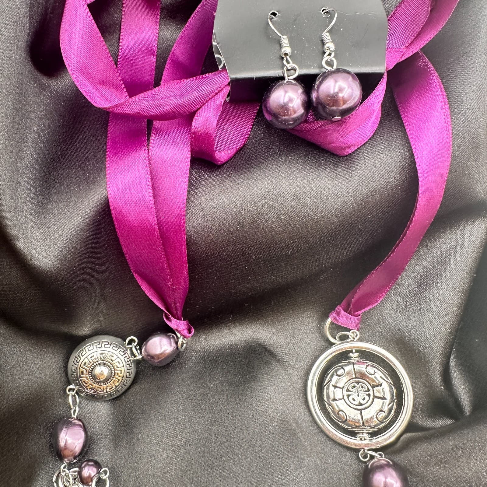 Vintage 90s Paparazzi Purple Faux Pearl Ribbon SilverTone Necklace & Earring Set - Thumbnail 10