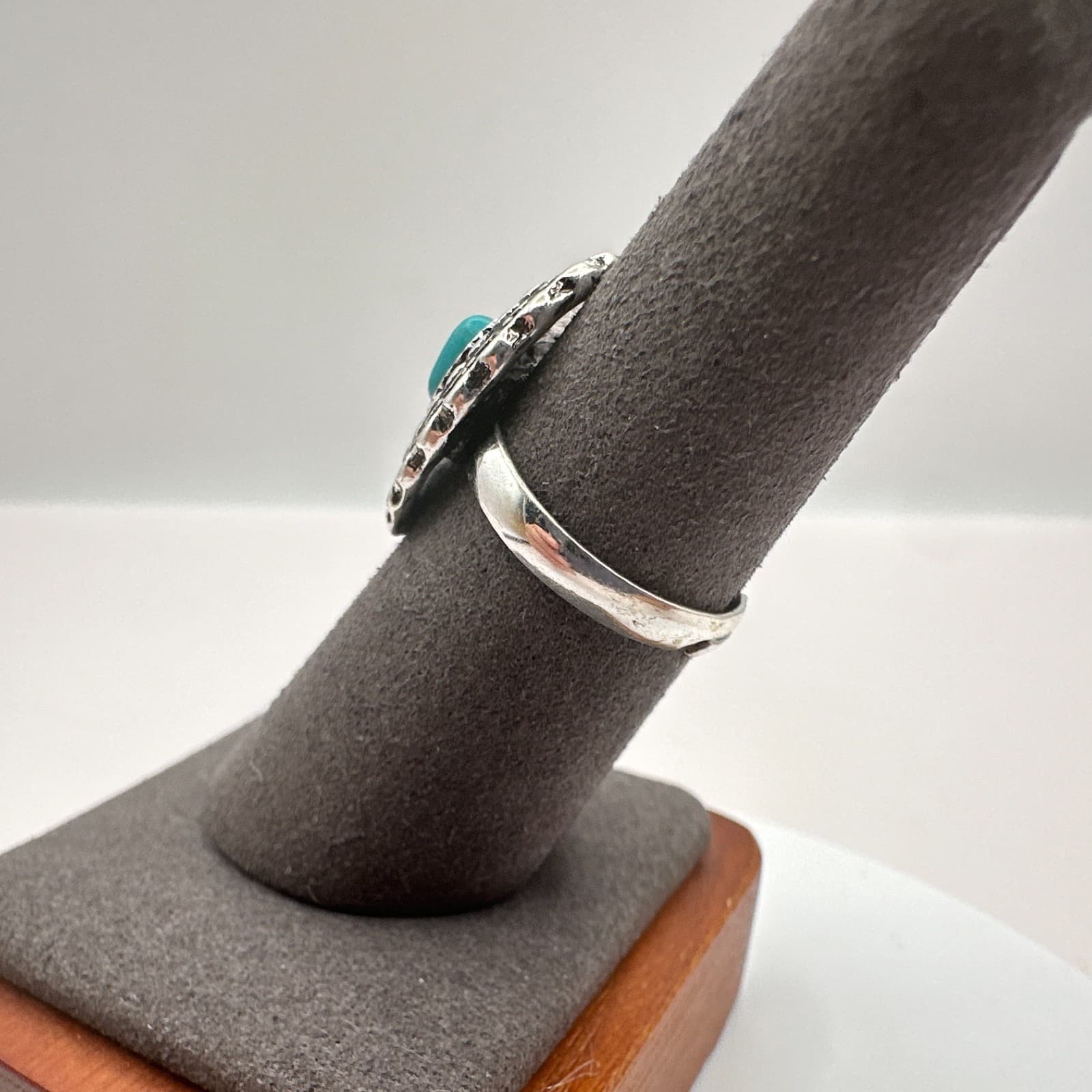 Vintage Y2K Silver Tone Oval Turquoise Ring Statement Women's Classic Jewelry - Thumbnail 5