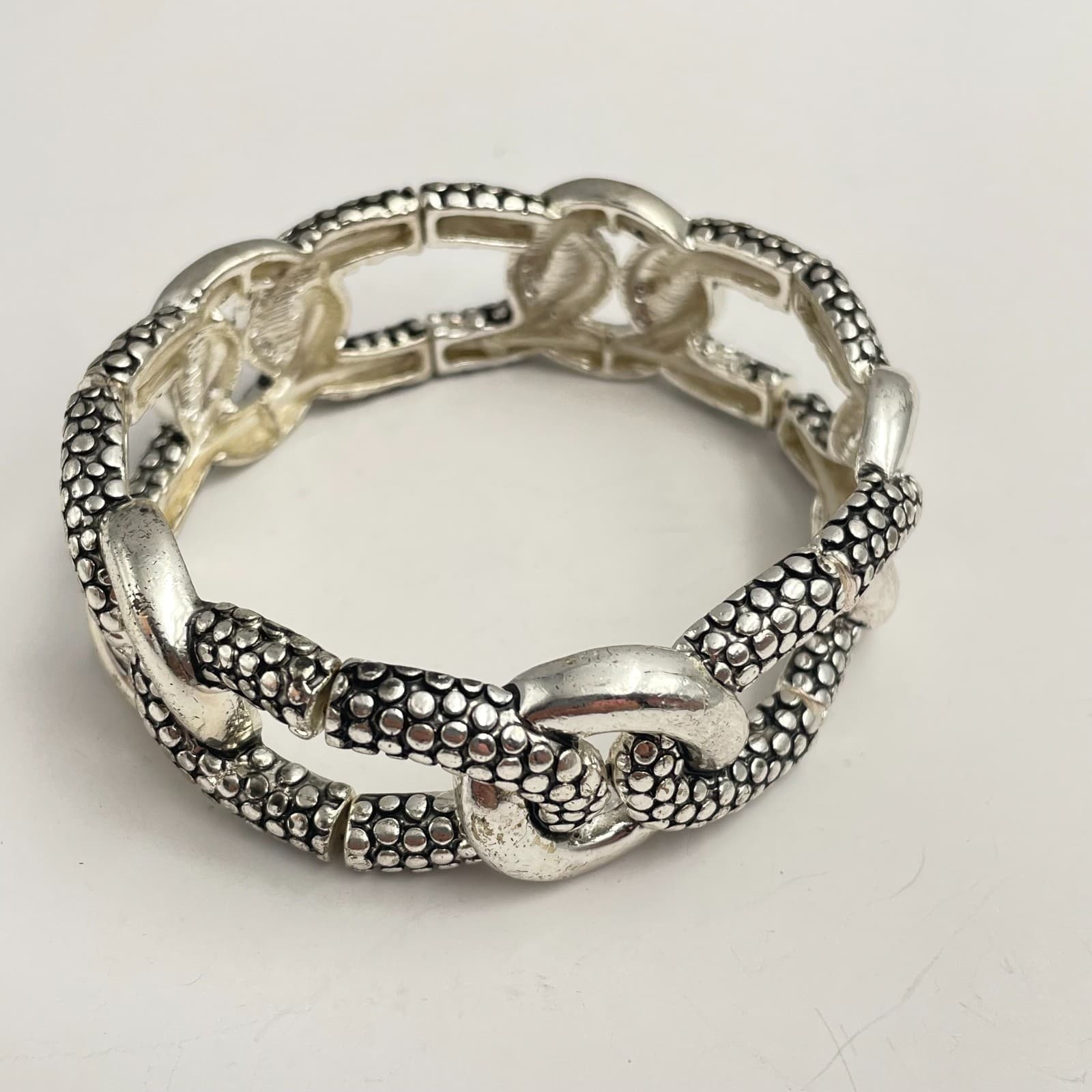 Vintage 80s Silver Tone Pebbled Textured Oval Link Bracelet Statement Jewelry - Image 1
