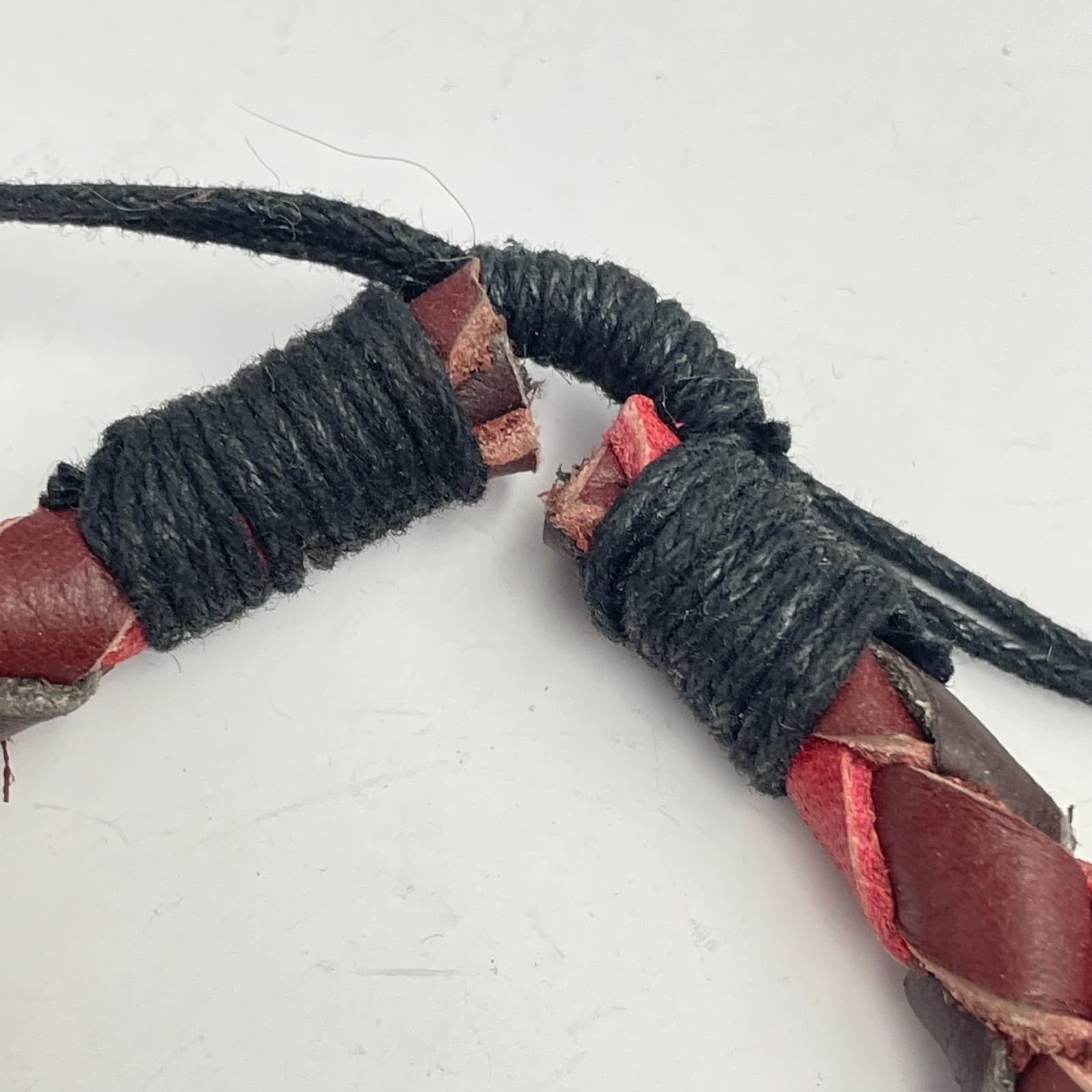 Vintage 90s Braided Leather Bracelet Boho Minimalist Adjustable Fashion Jewelry - Thumbnail 3