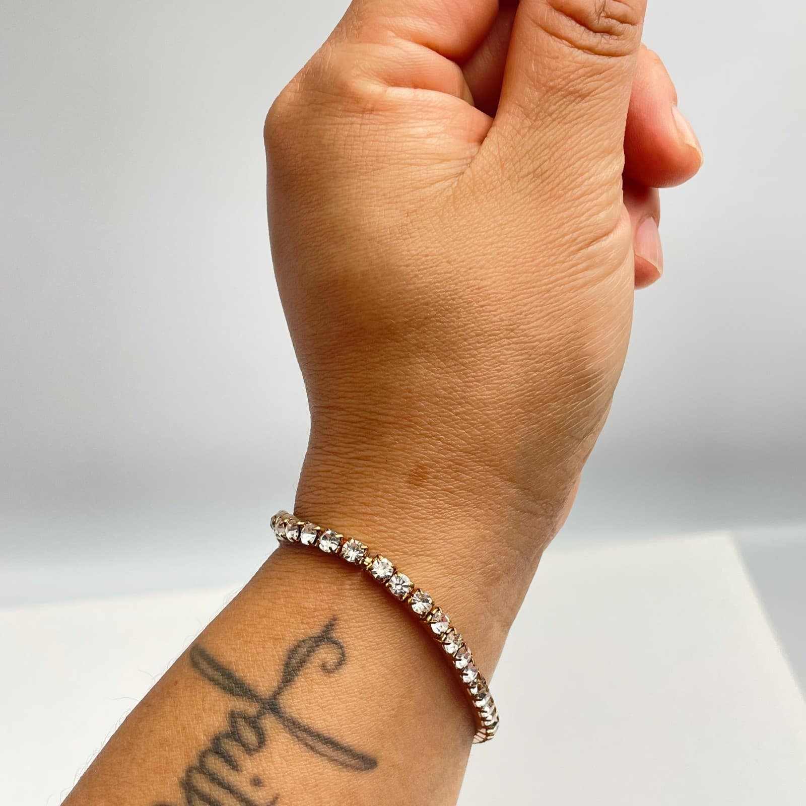 Vintage 90s Gold Tone Clear Glass Tennis Bracelet Minimalist Fashion Jewelry - Thumbnail 5