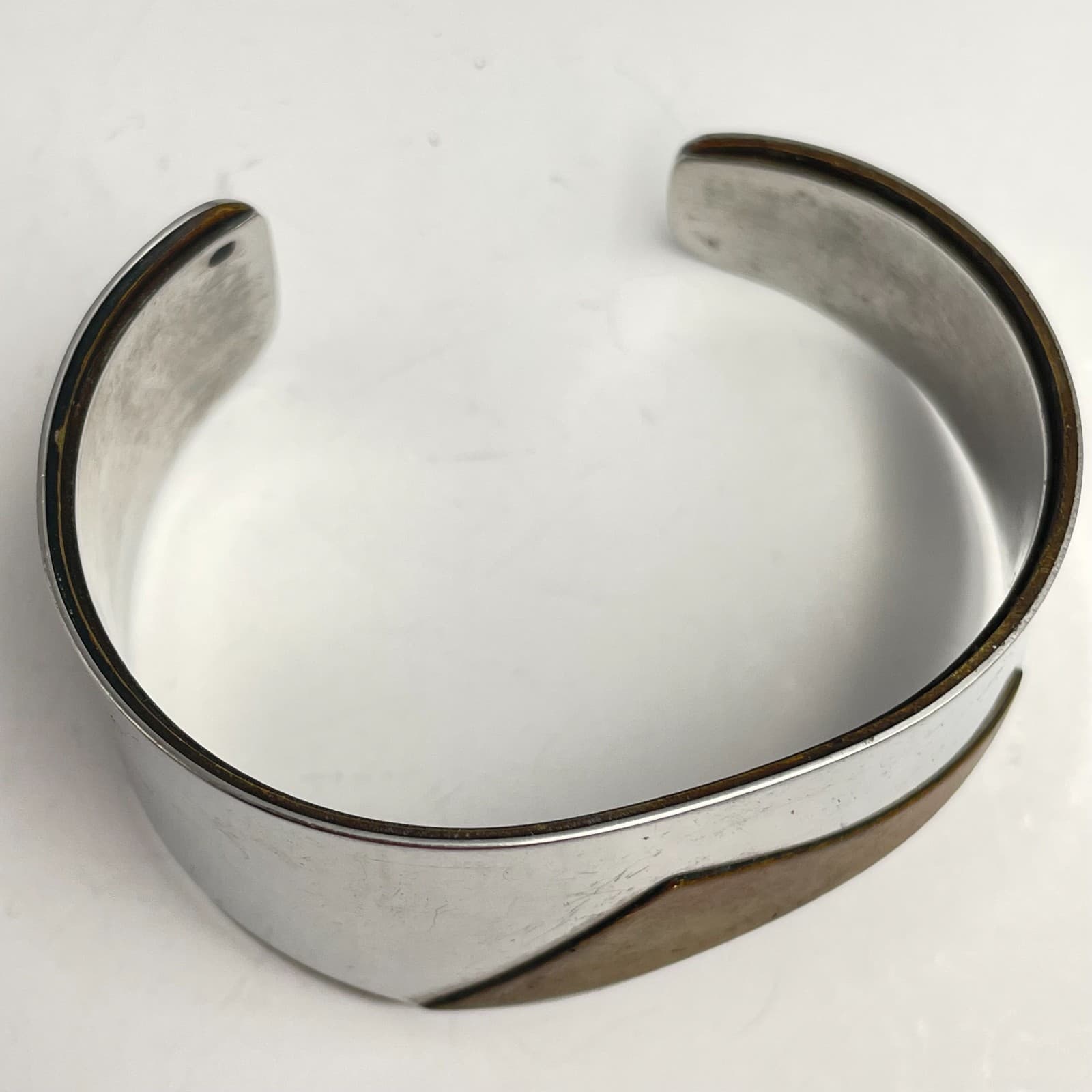 Vintage 90s TARI Wide Metal Cuff Bracelet Geometric Modernist Fashion Jewelry - Thumbnail 2