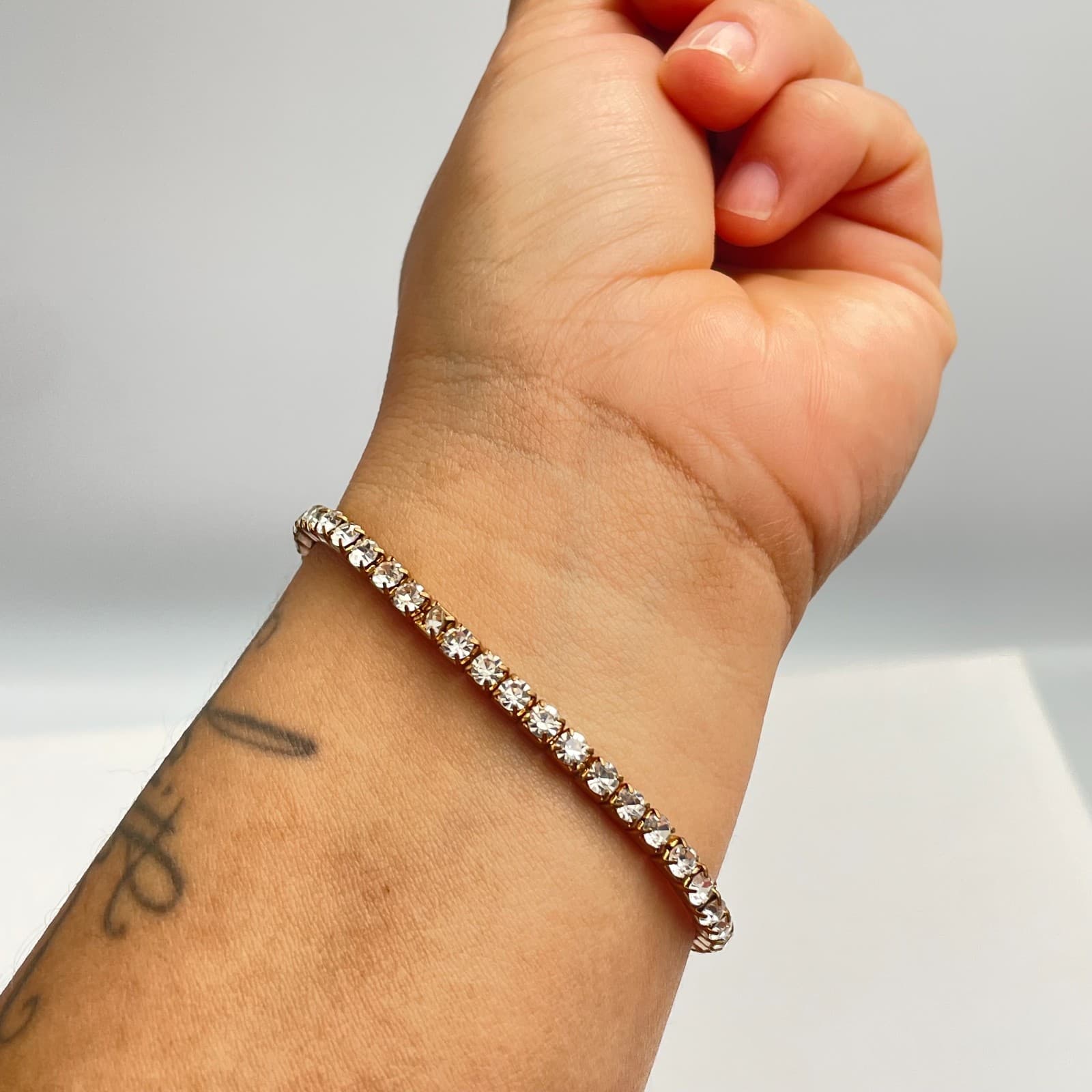 Vintage 90s Gold Tone Clear Glass Tennis Bracelet Minimalist Fashion Jewelry - Thumbnail 6