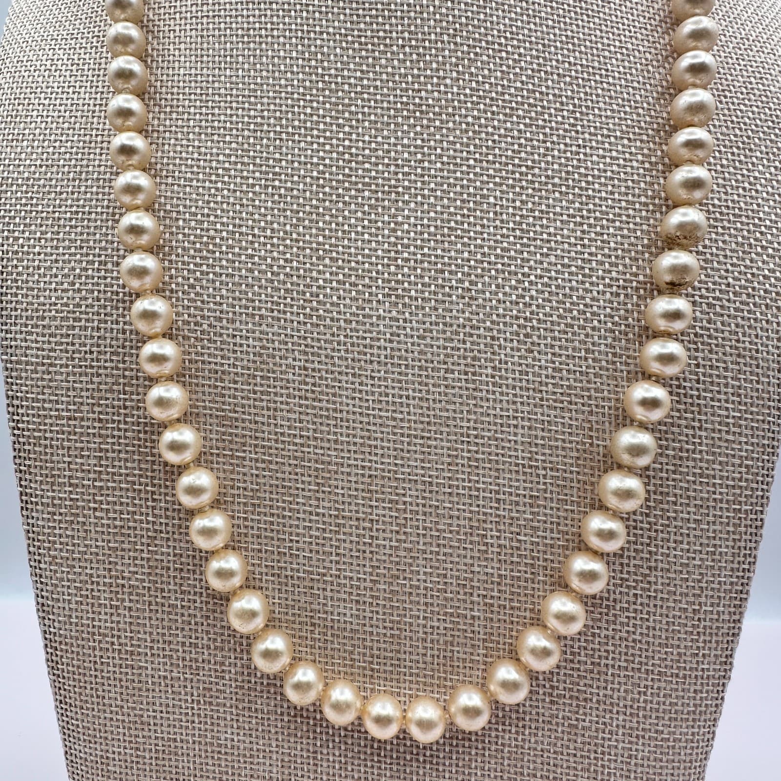 Vintage 90s Gold Tone Faux Pearl Knotted Strand Necklace Women's Classic Jewelry - Thumbnail 2