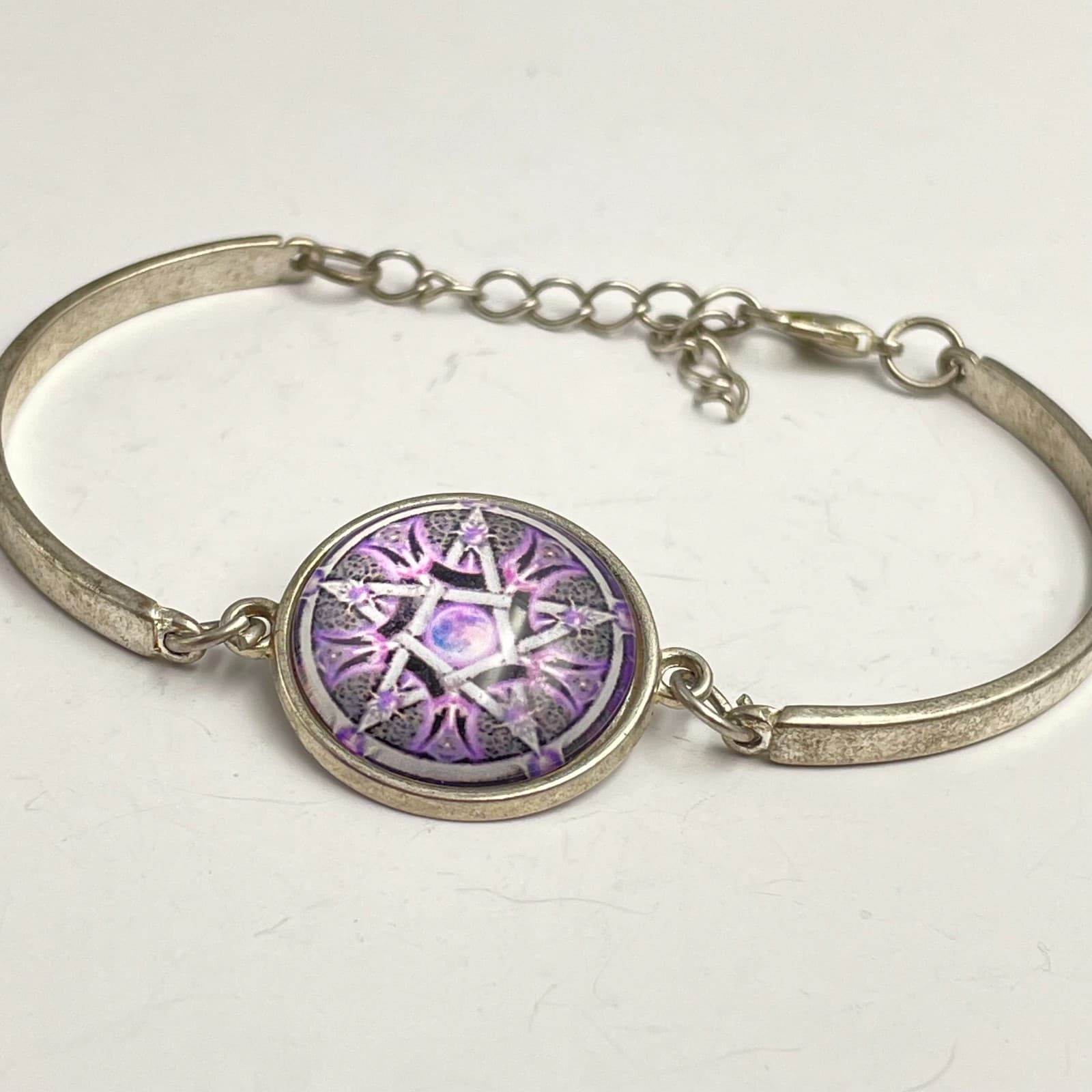Vintage 90s Pentagram Star Bracelet Purple Glass Silver Tone Bangle Mystical - Thumbnail 4