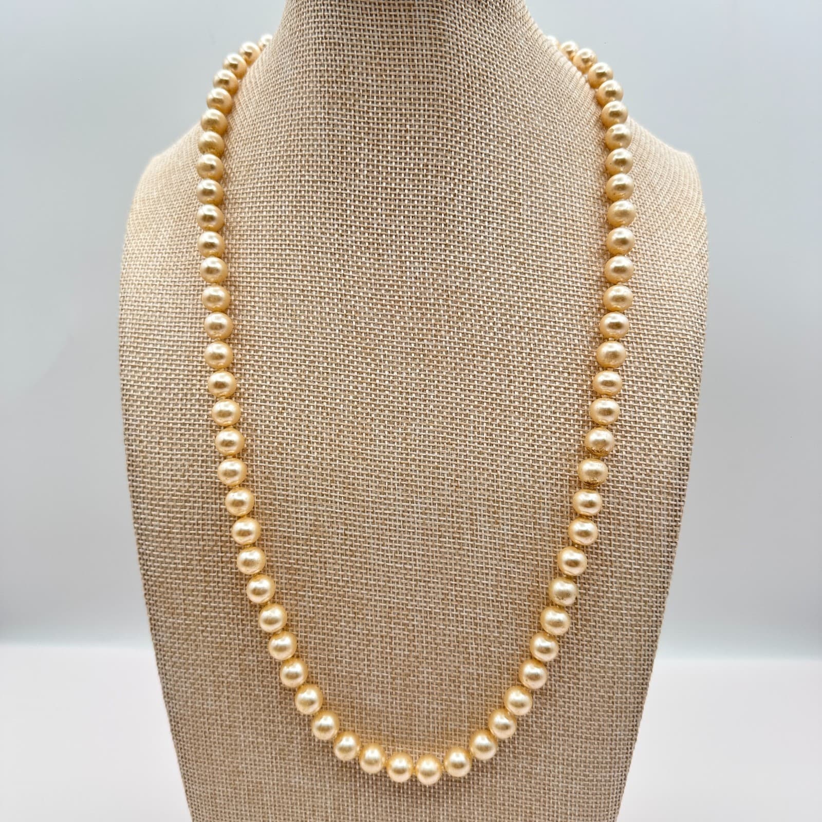 Vintage 90s Gold Tone Faux Pearl Knotted Strand Necklace Women's Classic Jewelry - Thumbnail 8