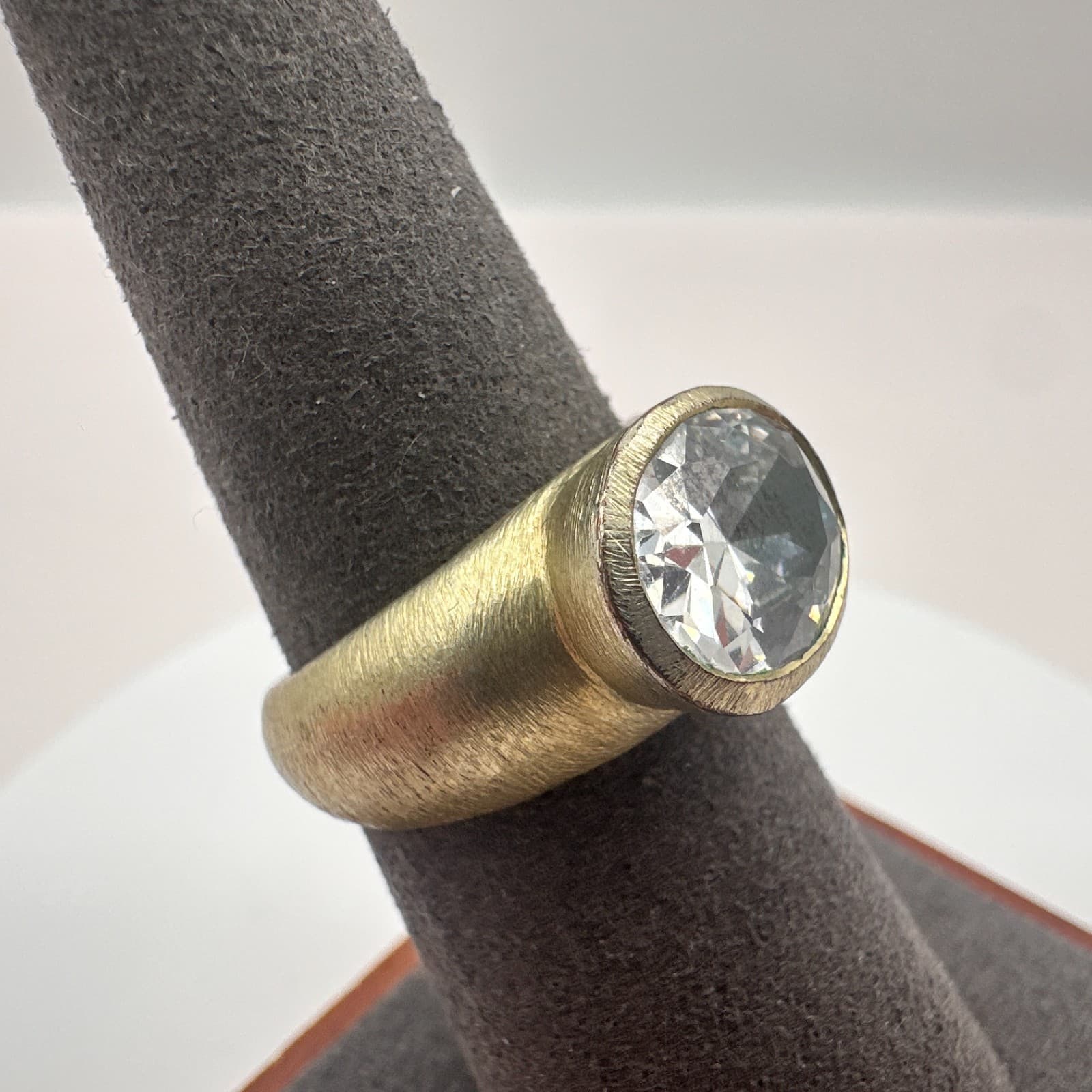 Vintage Y2K Gold Tone Glass Stone Ring Statement Women's Classic Fashion Jewelry - Thumbnail 4