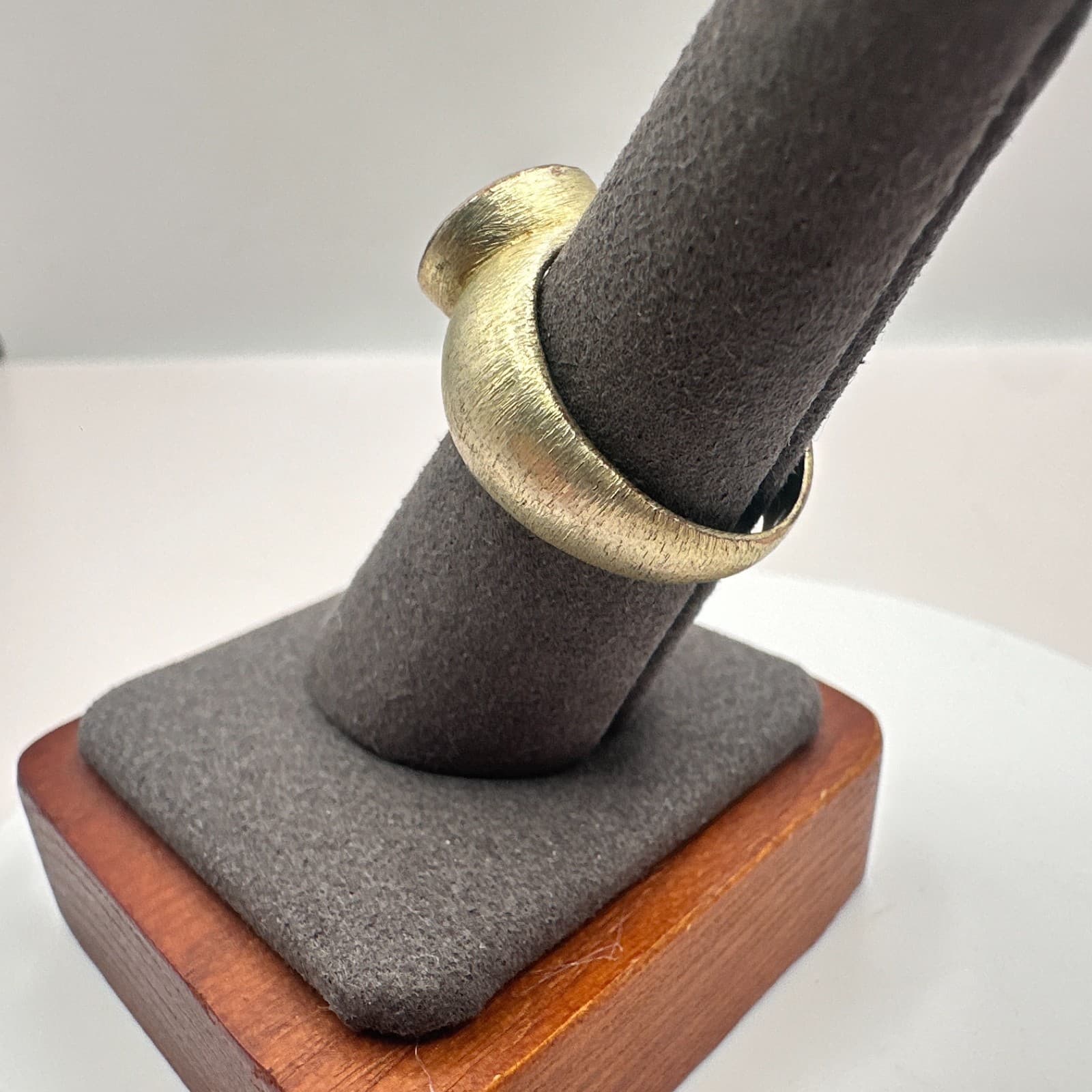 Vintage Y2K Gold Tone Glass Stone Ring Statement Women's Classic Fashion Jewelry - Thumbnail 6