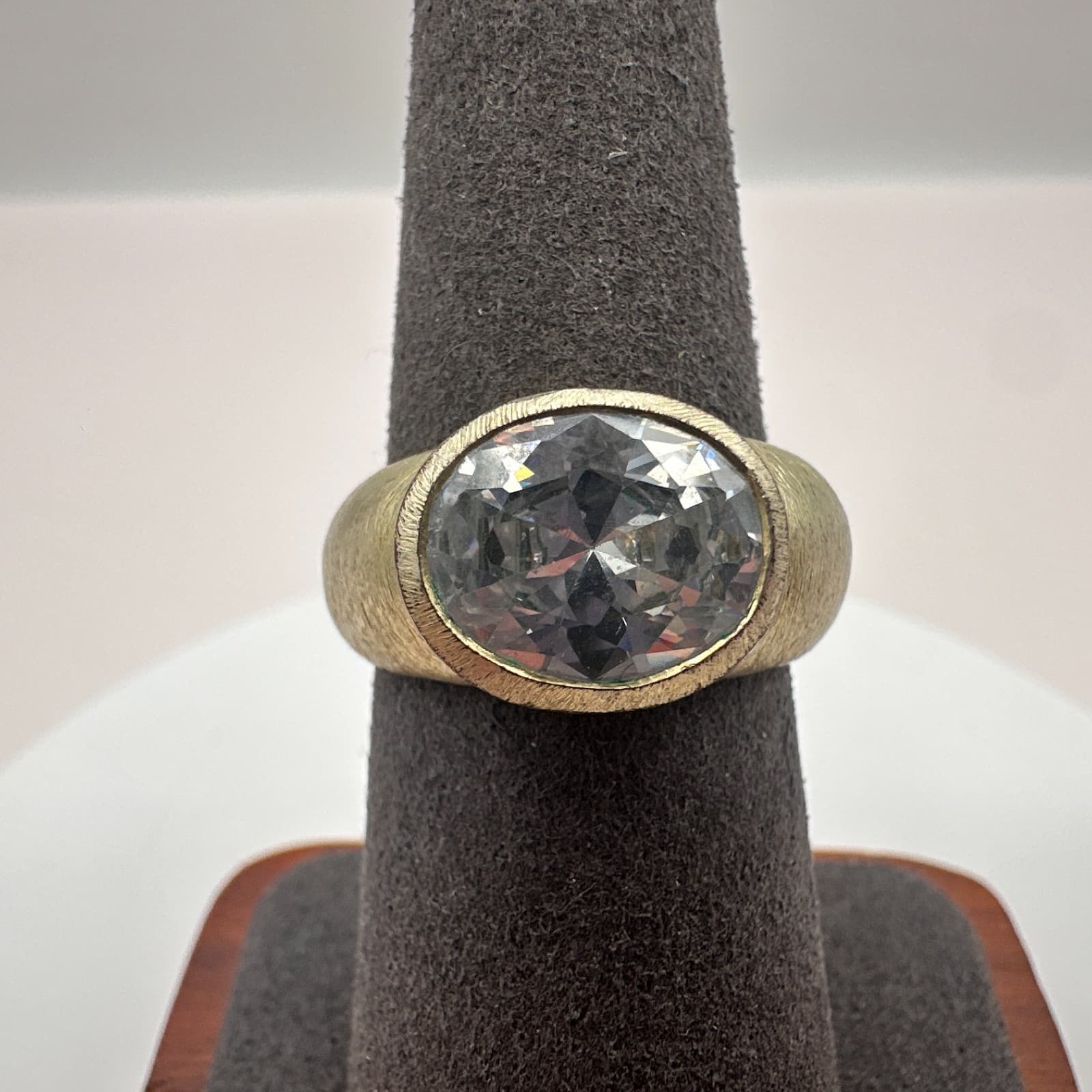 Vintage Y2K Gold Tone Glass Stone Ring Statement Women's Classic Fashion Jewelry - Thumbnail 3