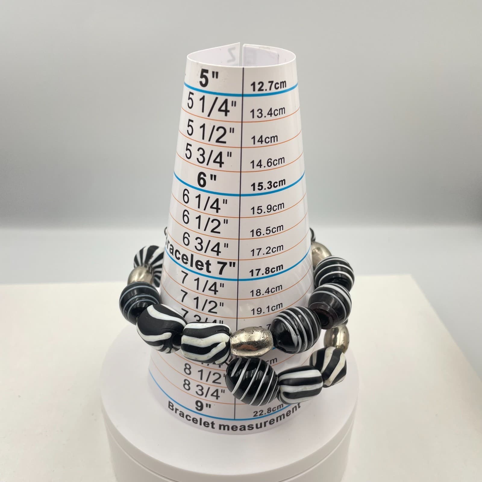 Vintage 90s Silver-Tone Black White Striped Beaded Memory Wrap Bracelet Jewelry - Thumbnail 8