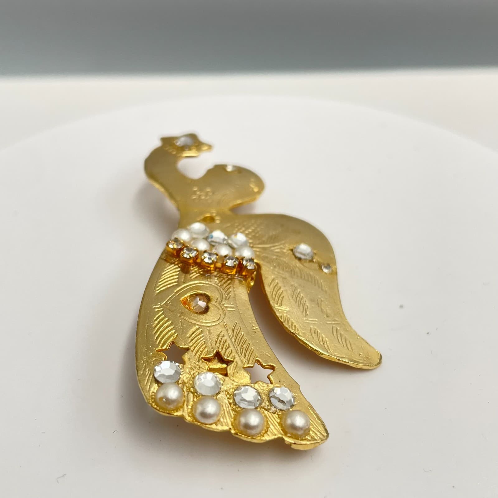 Vintage 90s Gold Tone Angel Brooch Pin Faux Pearl Rhinestone Fashion Jewelry - Thumbnail 2