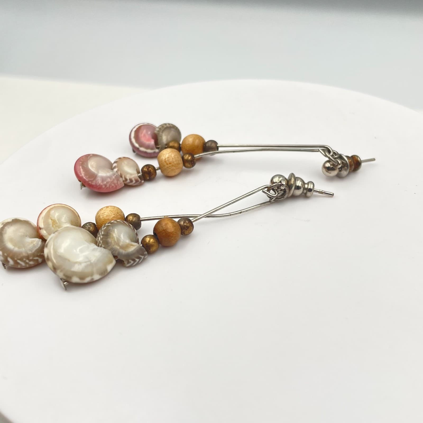 Vintage 90s Silver Tone Shell Wooden Dangle Earrings Boho Statement Jewelry - Thumbnail 3