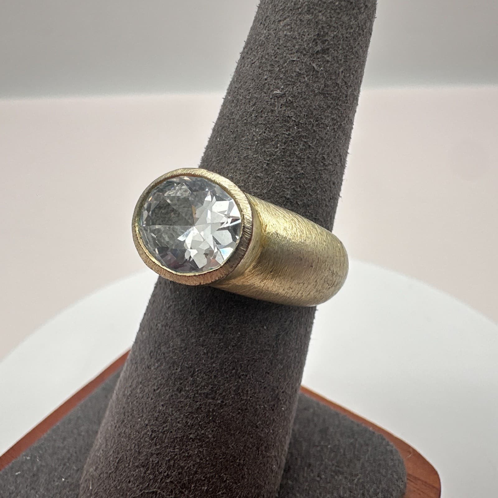 Vintage Y2K Gold Tone Glass Stone Ring Statement Women's Classic Fashion Jewelry - Thumbnail 5