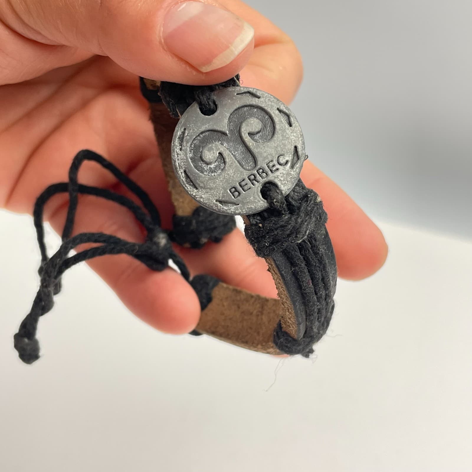 Vintage 90s Berbec Aries Zodiac Bracelet Black Leather Boho Fashion Jewelry - Thumbnail 6