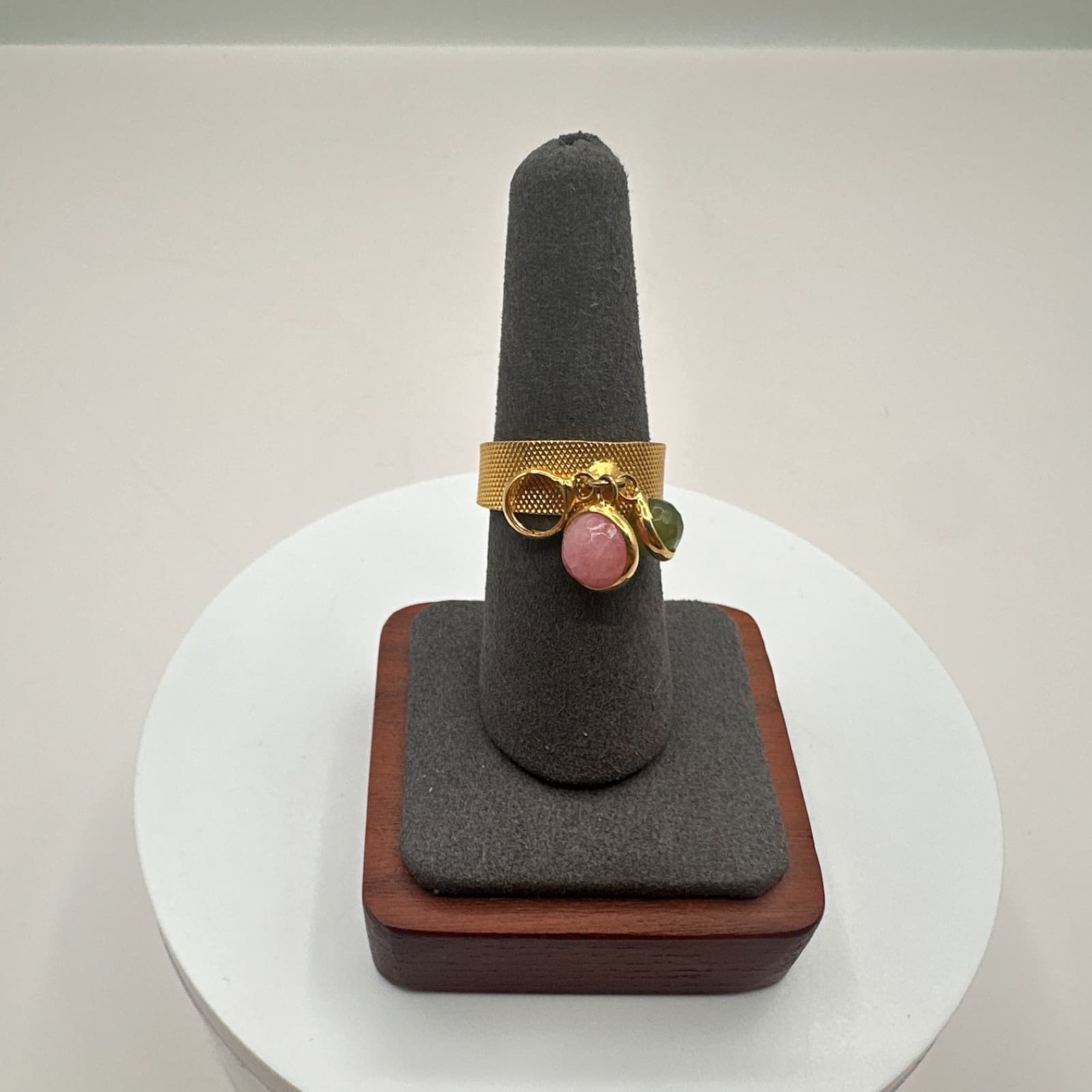 Vintage Y2K Gold Tone Stone Charm Mesh Band Ring Women's Classic Fashion Jewelry - Thumbnail 4