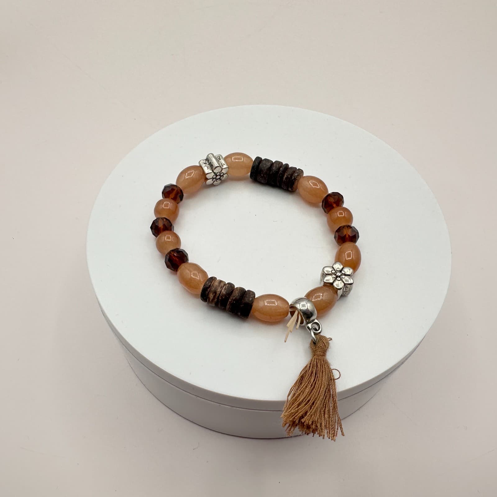 Vintage Y2K Women's Brown Wood & Peach Beaded Tassel Statement Stretch Bracelet - Thumbnail 2