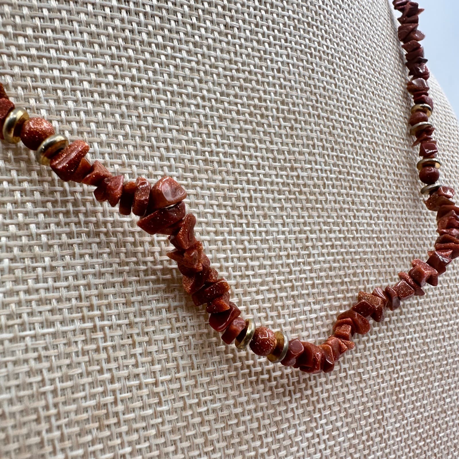 VTG Y2K Gold Tone Brown Chip Beaded Statement Necklace Women's Classic Jewelry - Thumbnail 3