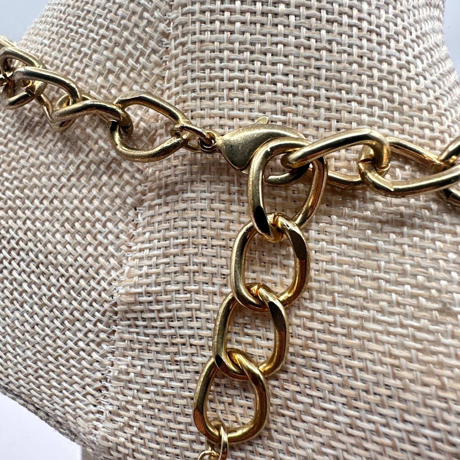 Vintage Y2K Gold Tone Beaded Floral Statement Necklace Women's Classic Jewelry - Thumbnail 6