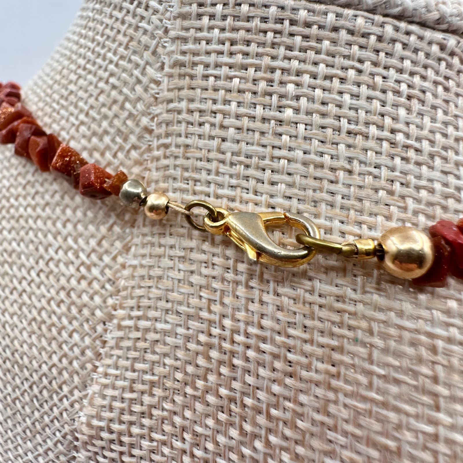 VTG Y2K Gold Tone Brown Chip Beaded Statement Necklace Women's Classic Jewelry - Thumbnail 5