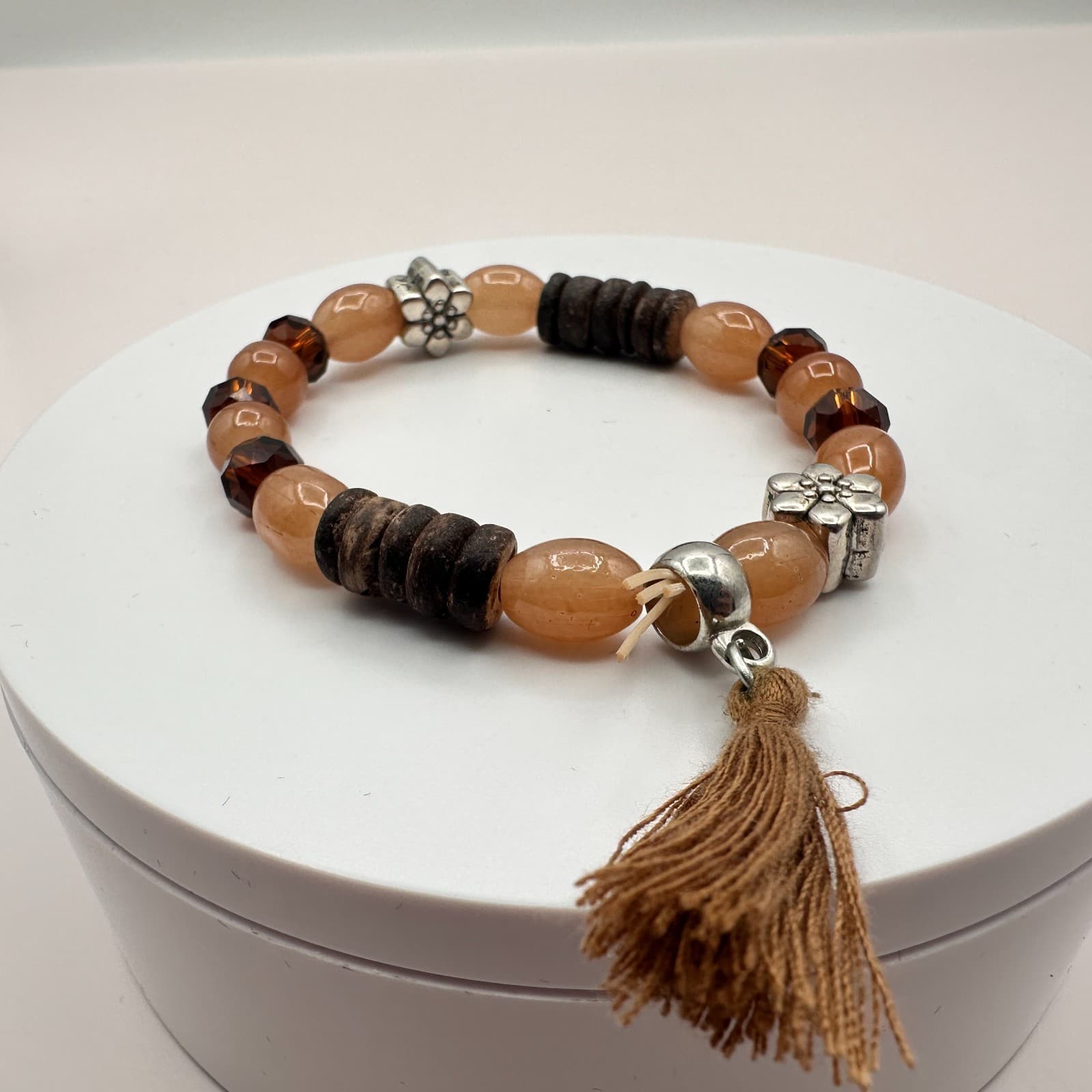 Vintage Y2K Women's Brown Wood & Peach Beaded Tassel Statement Stretch Bracelet - Thumbnail 4