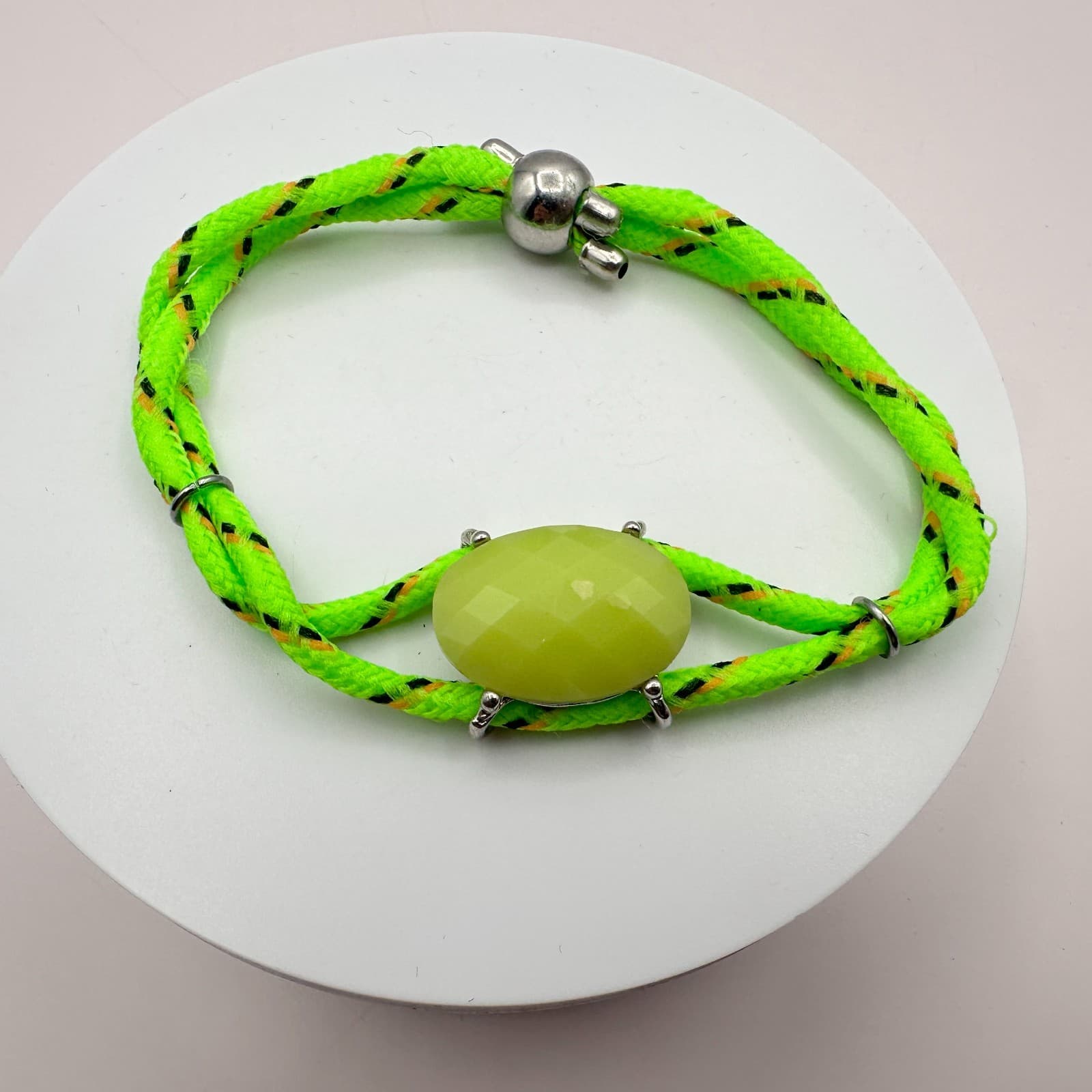 Vintage 90s Green Cord Bracelet Faceted Glass Oval Silver Tone Charm Jewelry - Image 1