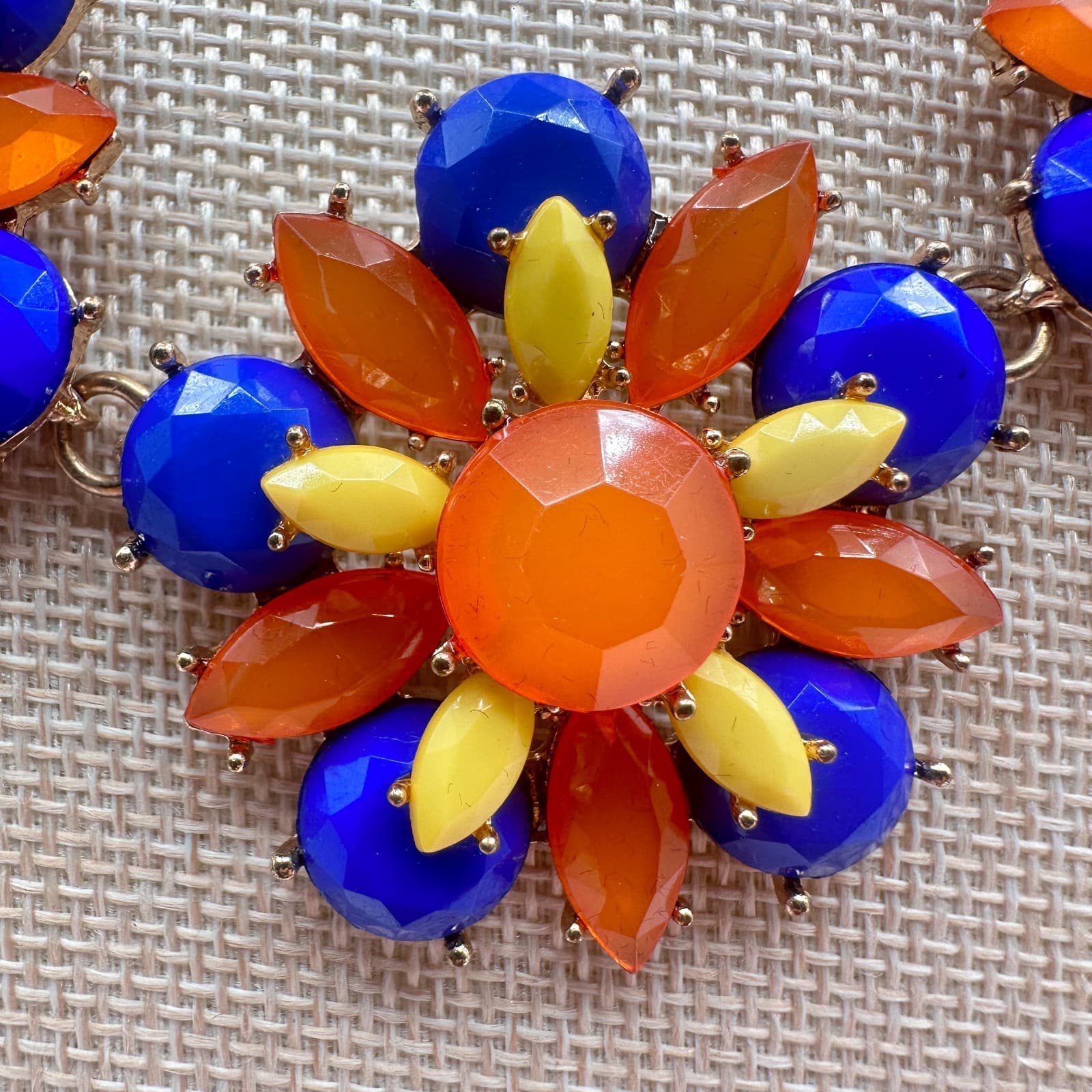 Vintage Y2K Gold Tone Glass Stone Floral Bib Statement Necklace Women's Jewelry - Thumbnail 6