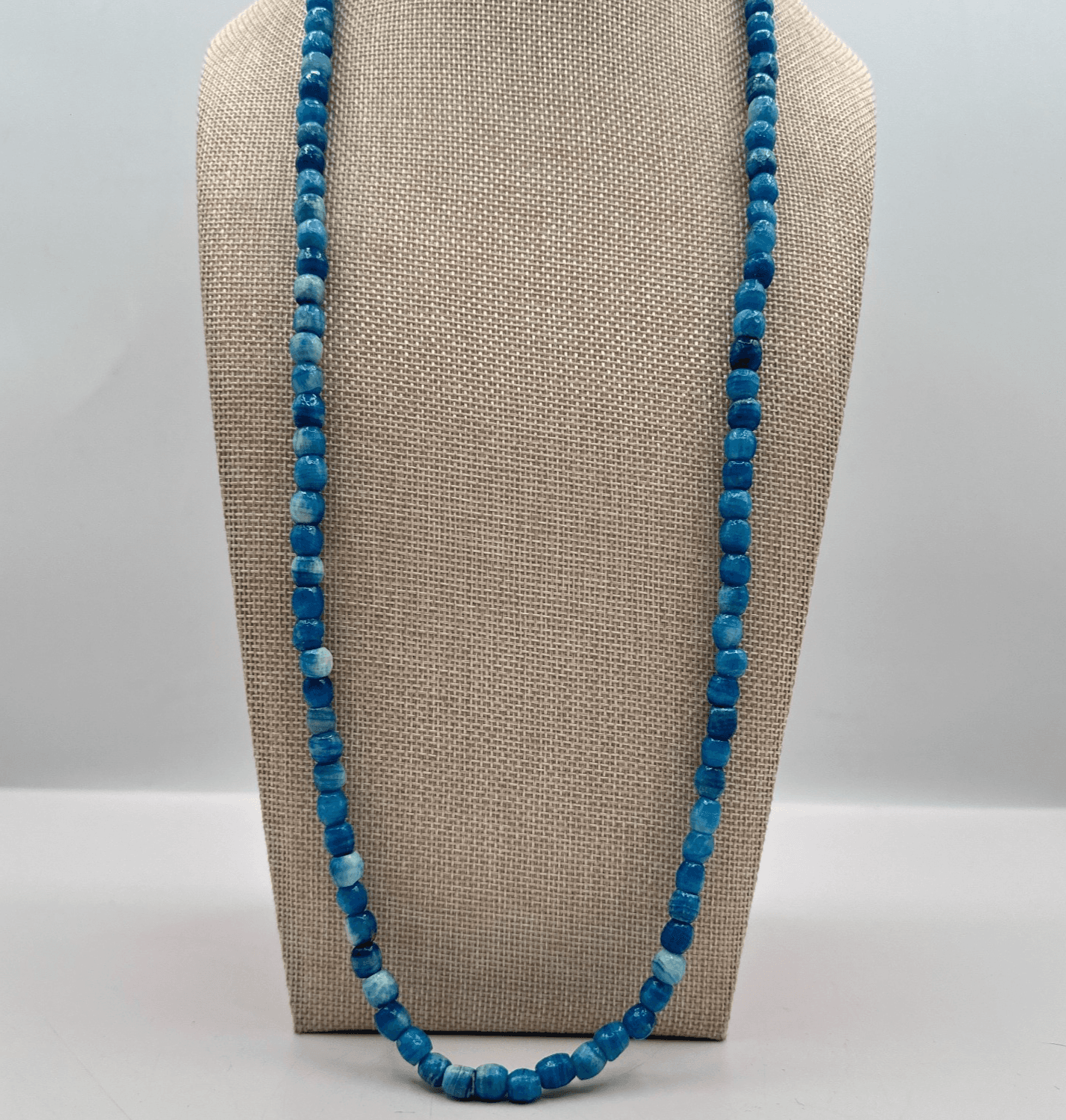 Vintage Y2K Beaded Boho Statement Necklace Women's Classic Fashion Jewelry - Image 1