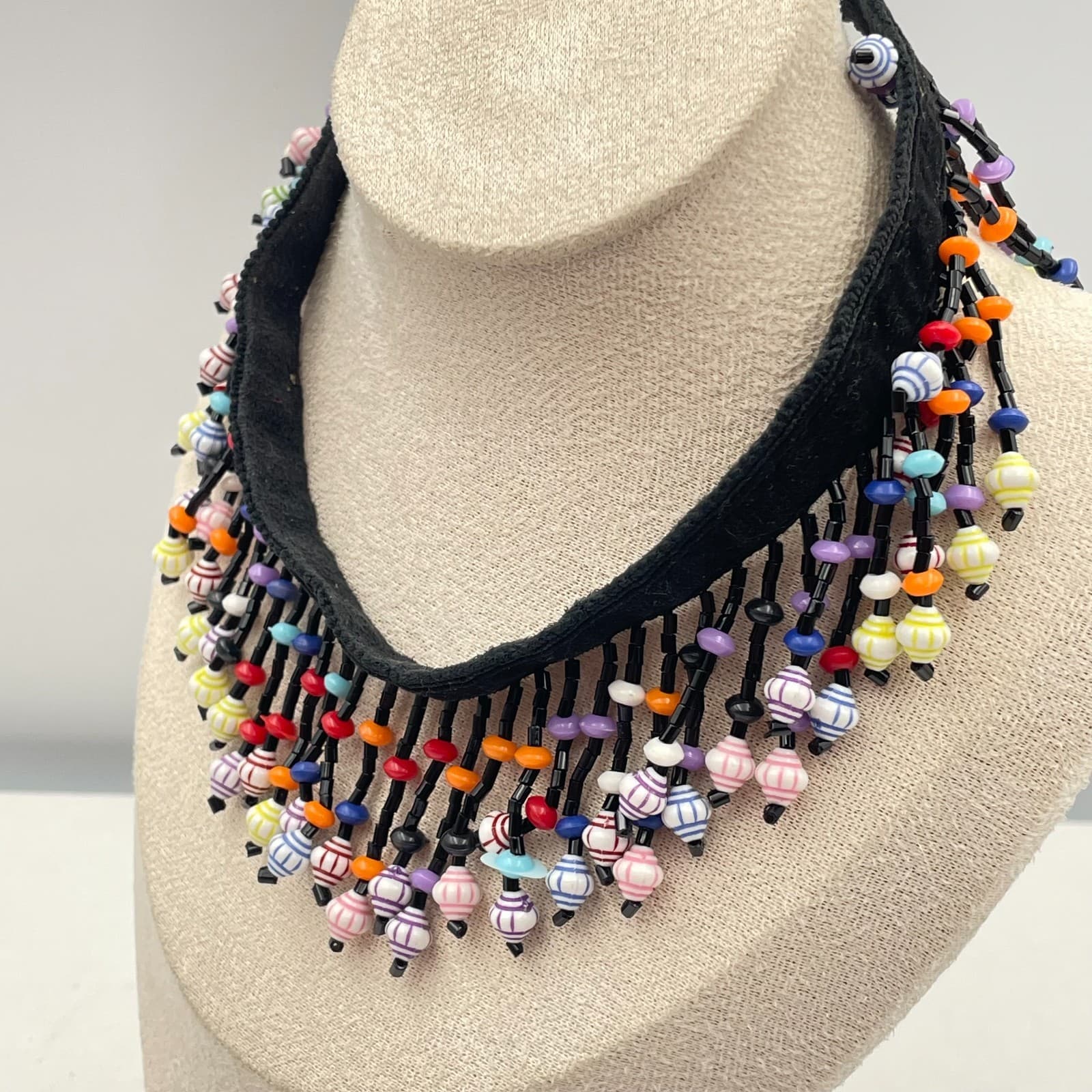 Vintage 90s Glass Bead Fringe Choker Necklace Black Fabric Boho Fashion Jewelry - Thumbnail 7