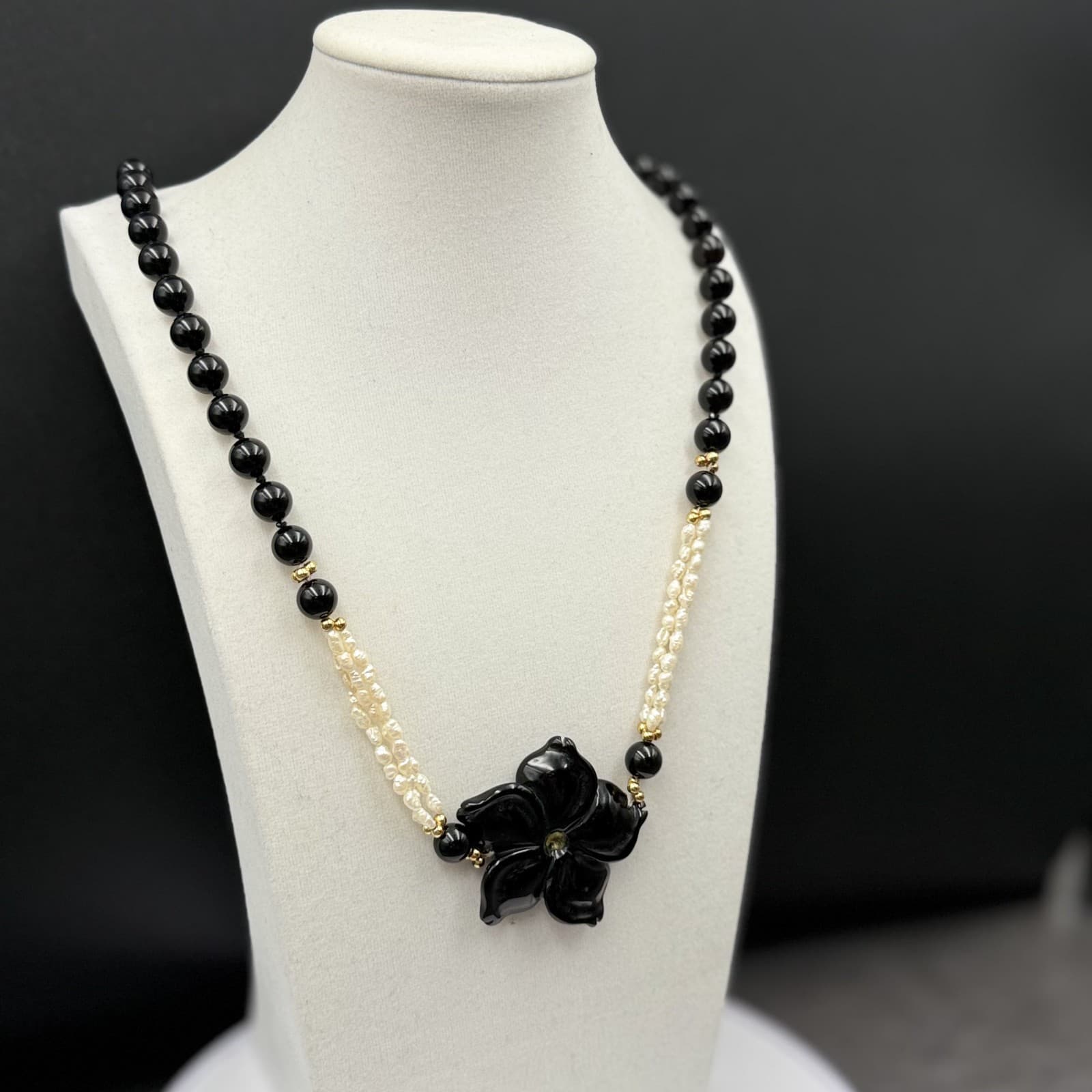 Vintage Black Resin Flower Necklace w/ Pearl Bead Strands Elegant Chic - Thumbnail 5