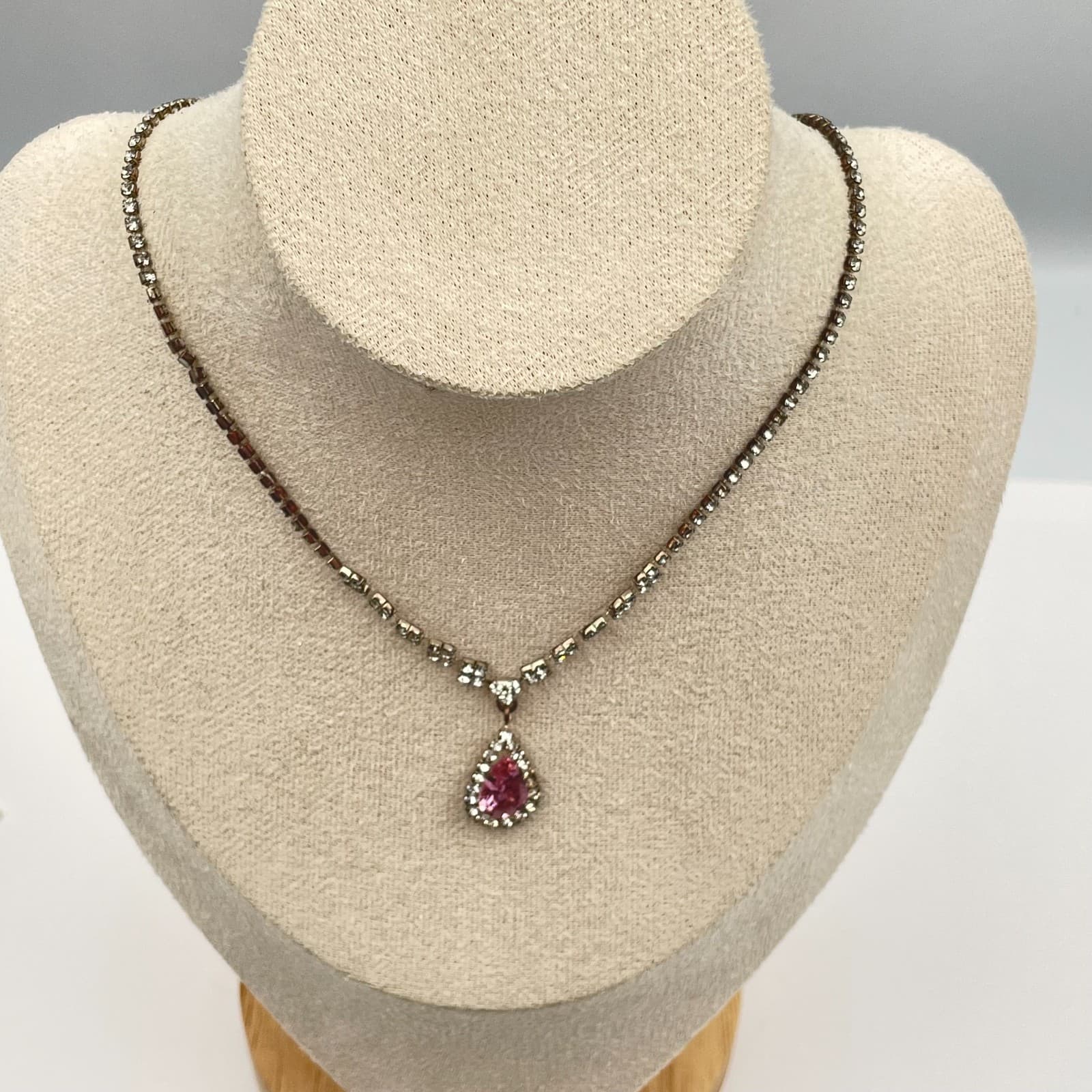 Vintage 90s SilverTone Pink Pear Glass Pendant Necklace Rhinestone Chain Jewelry - Thumbnail 3