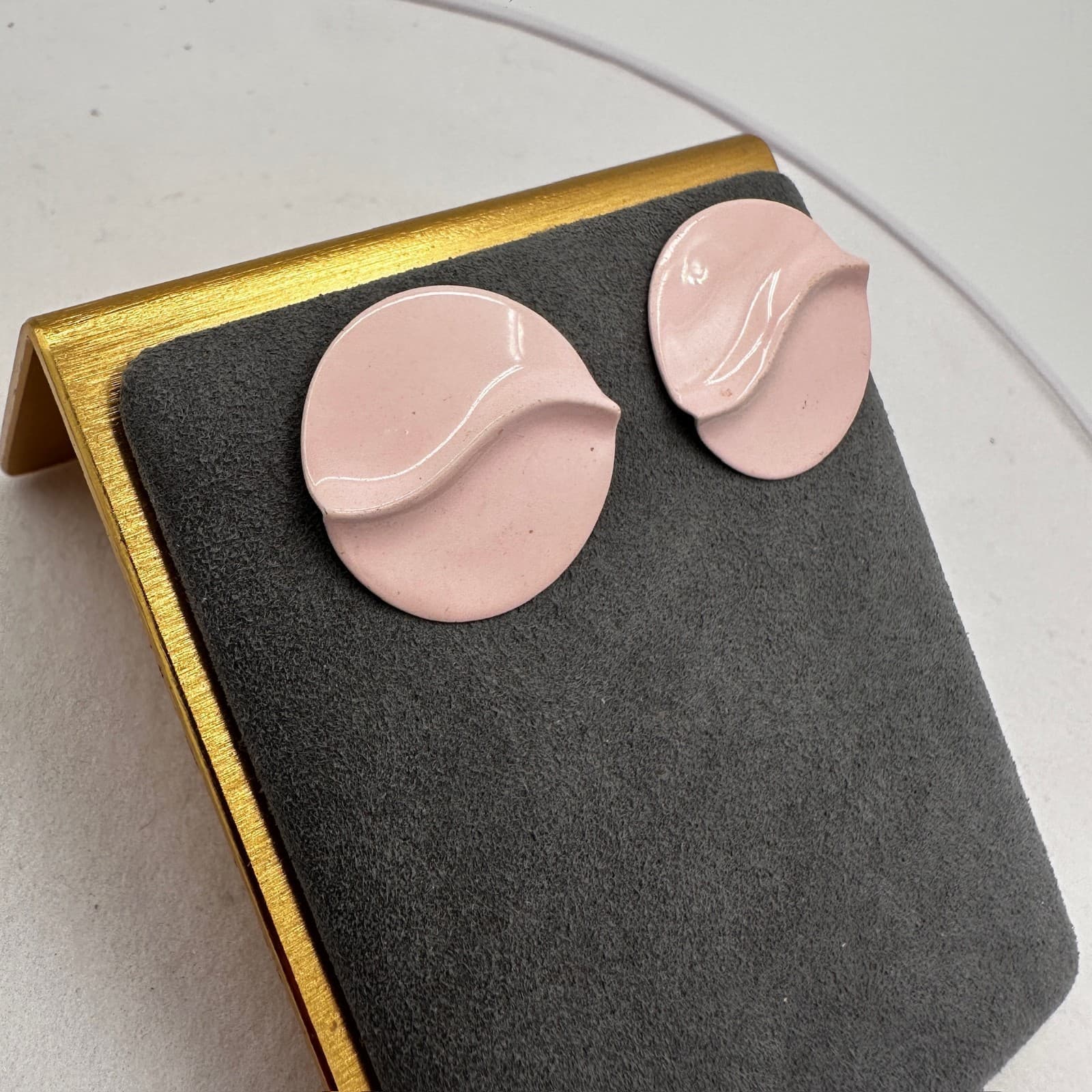 Vintage Pink Round Mod Stud Earrings Retro Swirl 80s Statement - Thumbnail 4