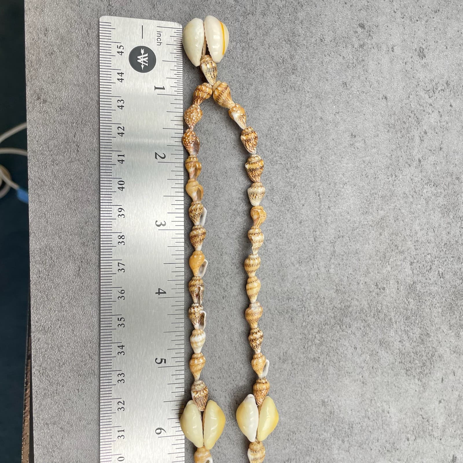 Contemporary White Cord Cerith Cowrie Natural Sea Shell Beaded Pendant Necklace - Thumbnail 11