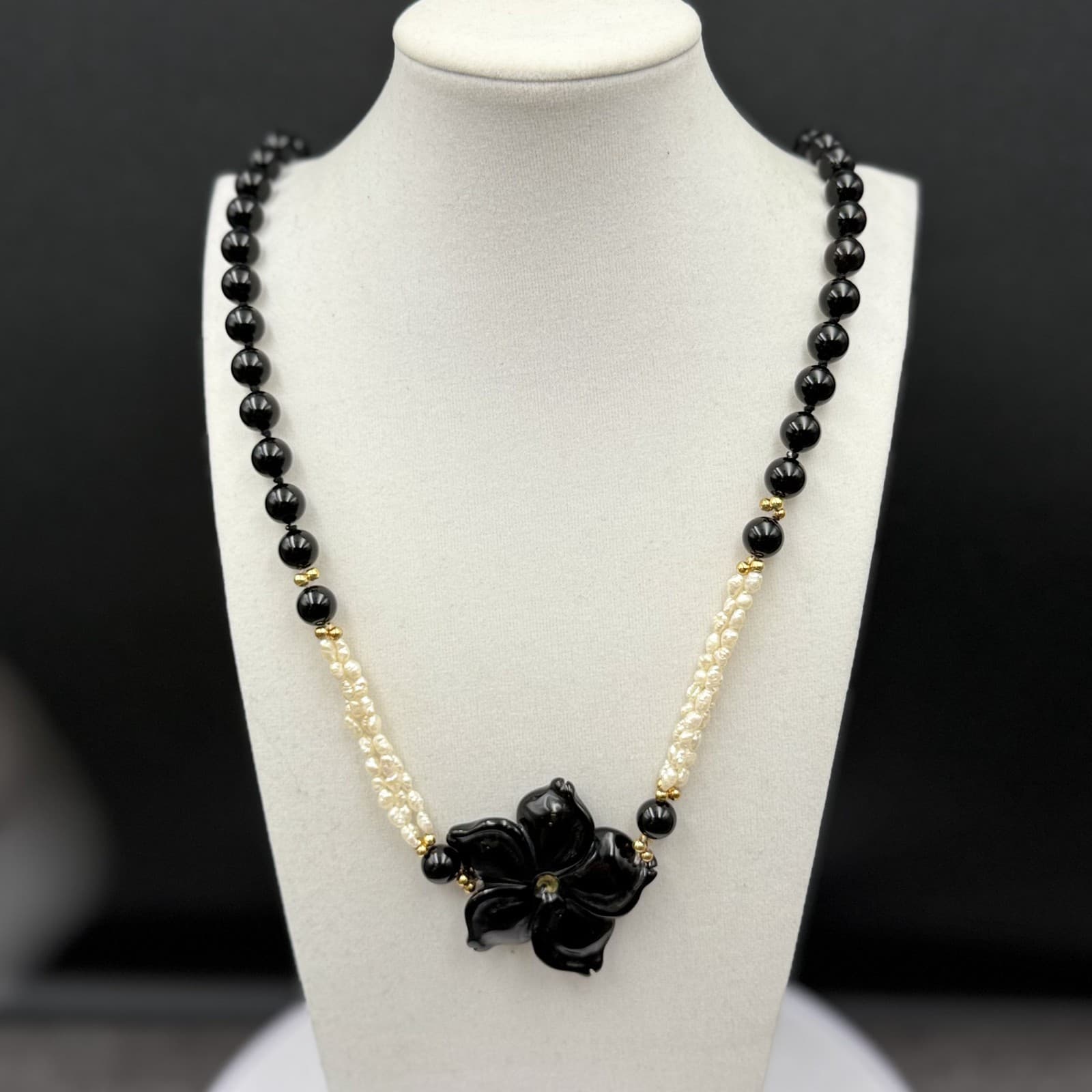 Vintage Black Resin Flower Necklace w/ Pearl Bead Strands Elegant Chic - Thumbnail 2