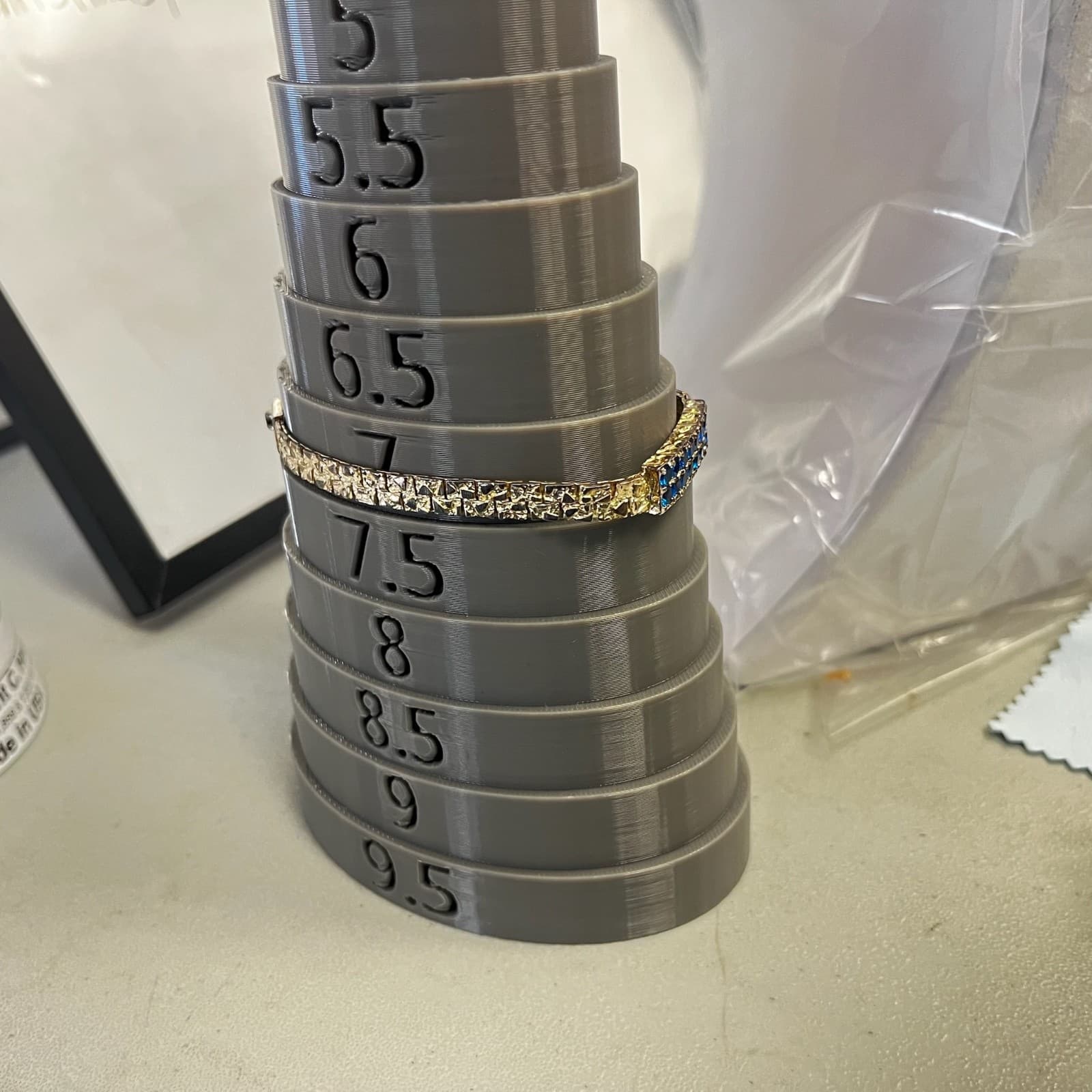 Vintage Sapphire Blue Rhinestone Bracelet – Textured Gold Tone Link 7" - Thumbnail 5