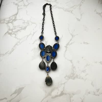 Vintage Bold Blue Statement Necklace – Faux Turquoise Cabochons on Gunmetal - Thumbnail 13