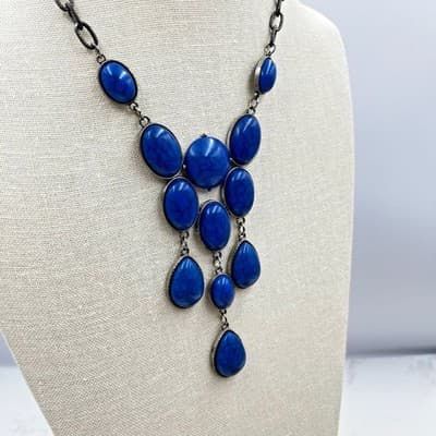 Vintage Bold Blue Statement Necklace – Faux Turquoise Cabochons on Gunmetal - Thumbnail 6