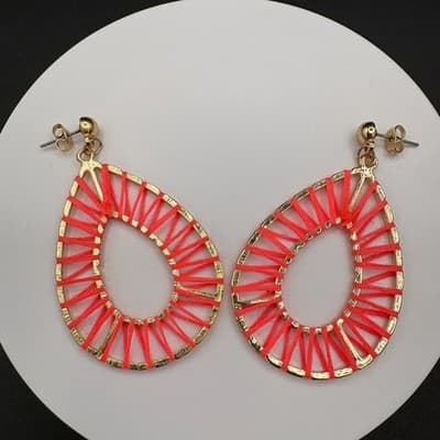 Vintage Red Thread Wrapped Teardrop Gold Tone Dangle Drop Earrings Pierced - Thumbnail 4