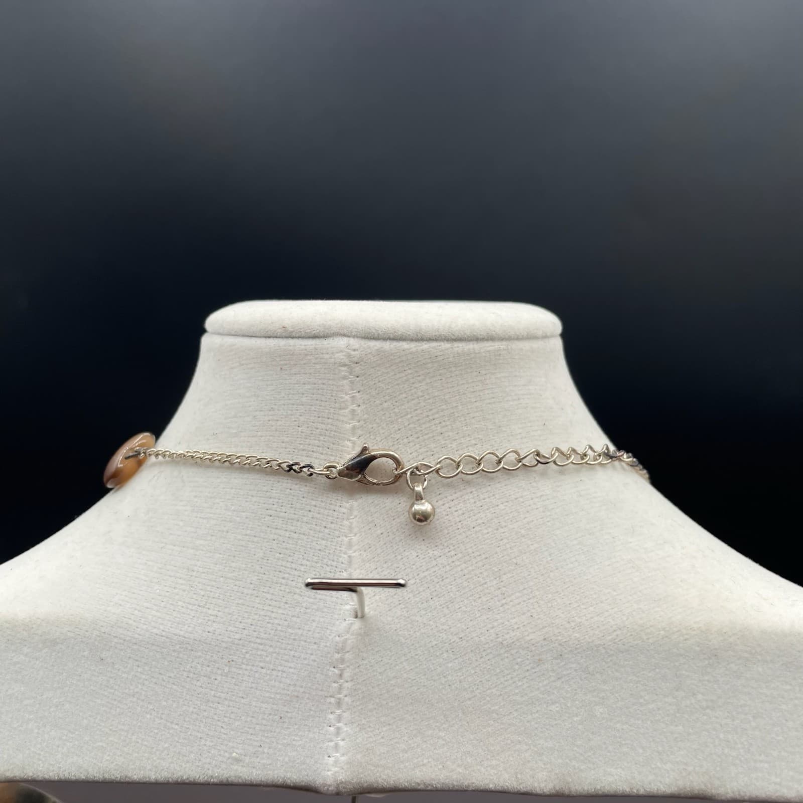 Vintage Silver-Tone Curb Chain Amber Lucite Hearts Statement Station Necklace - Thumbnail 9